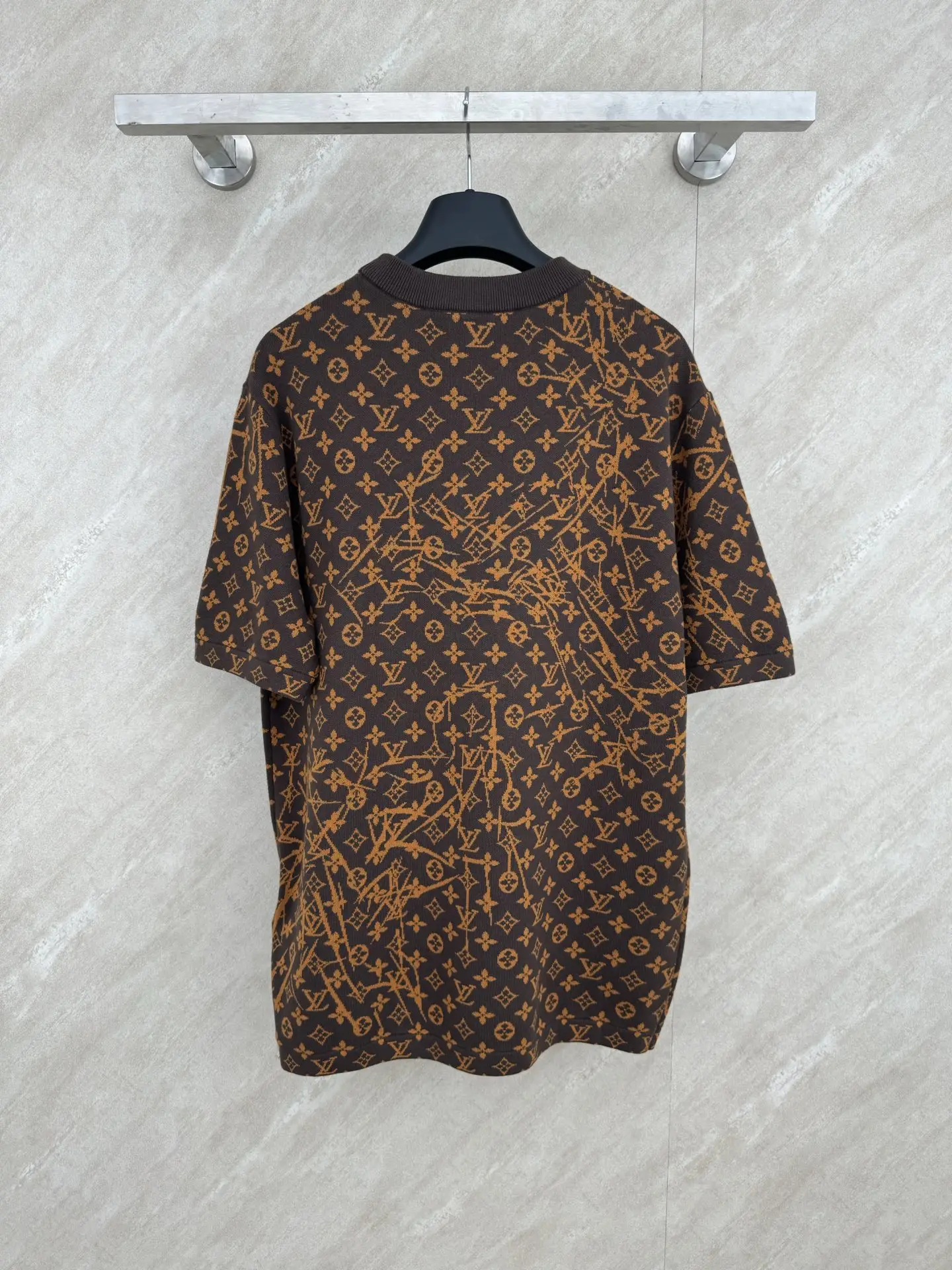 Monogram Jacquard Distressed Knit T-Shirt D28021150 — view 2
