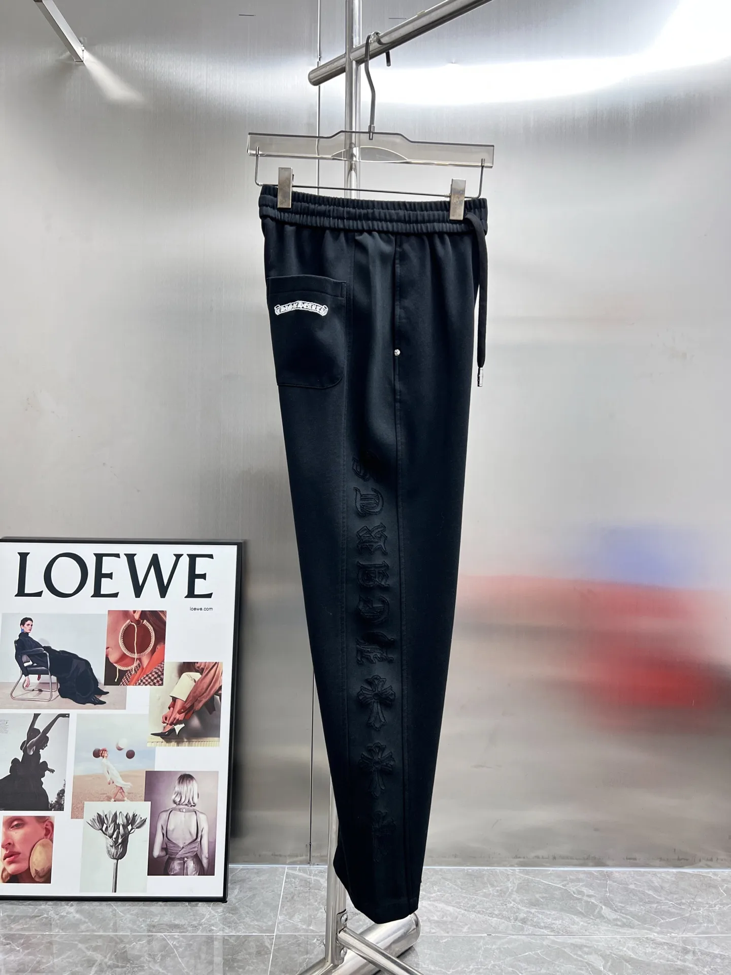 Chrome Hearts Logo Embroidered Sweatpants D23014645 — view 3