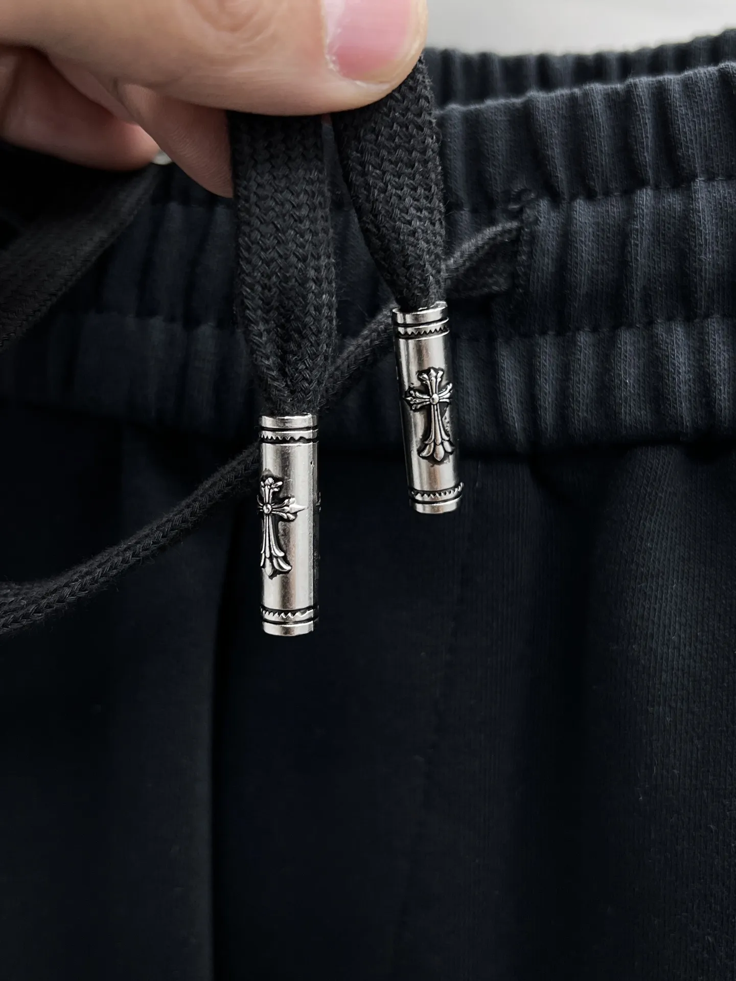 Chrome Hearts Logo Embroidered Sweatpants D23014645 — view 5