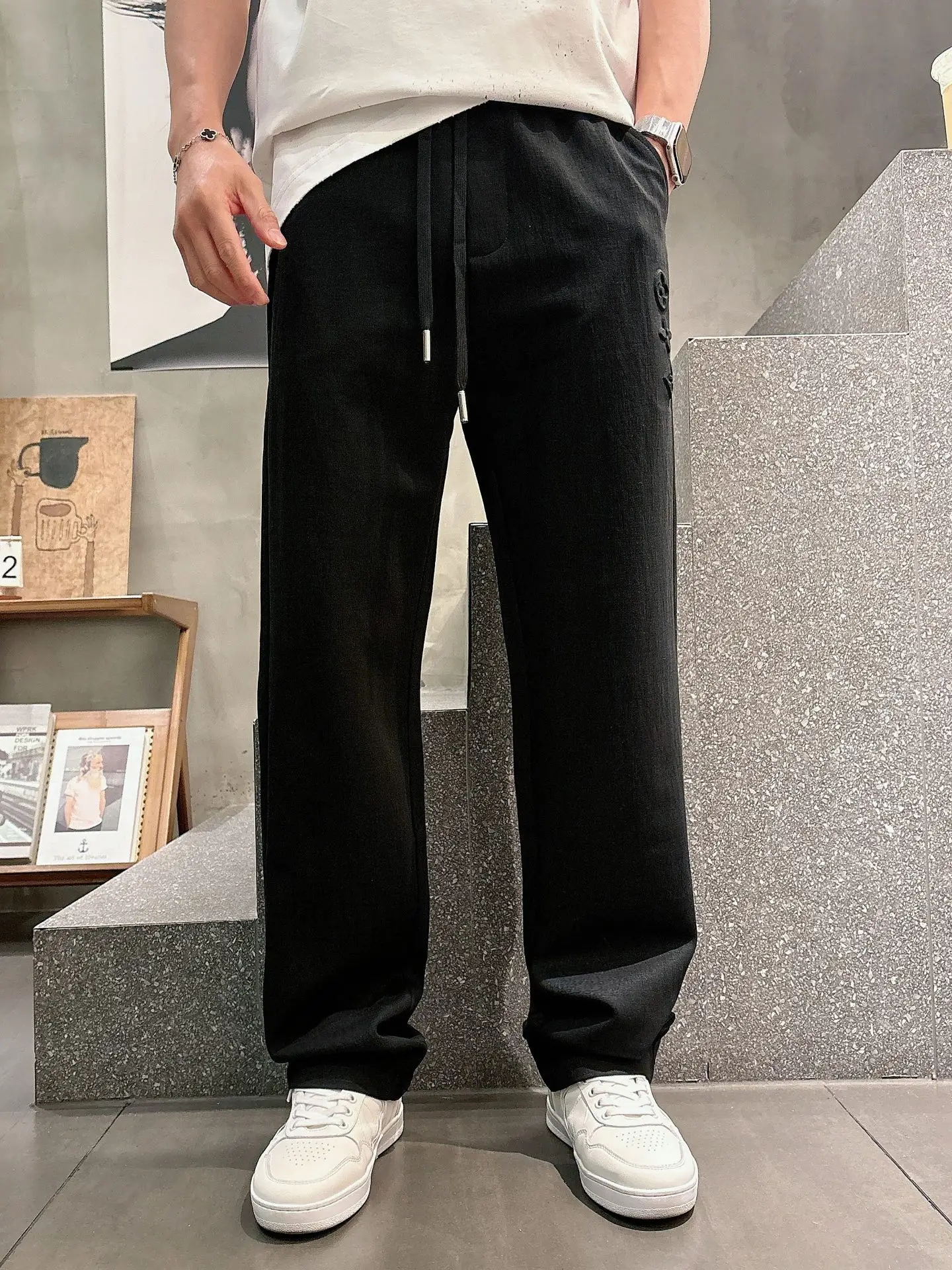 Logo-Embossed Straight-Leg Drawstring Trousers D22514655