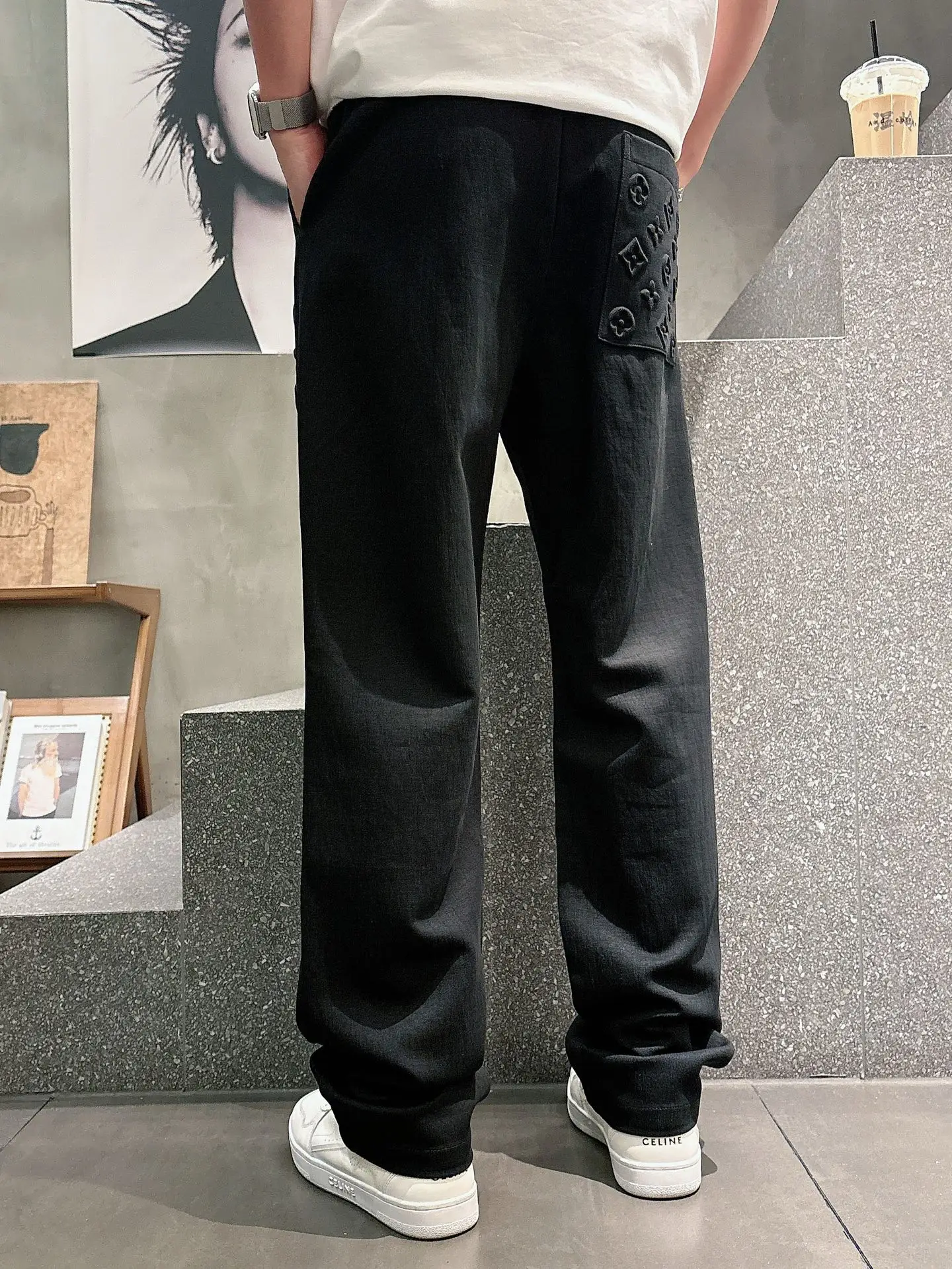 Logo-Embossed Straight-Leg Drawstring Trousers D22514655 — view 6