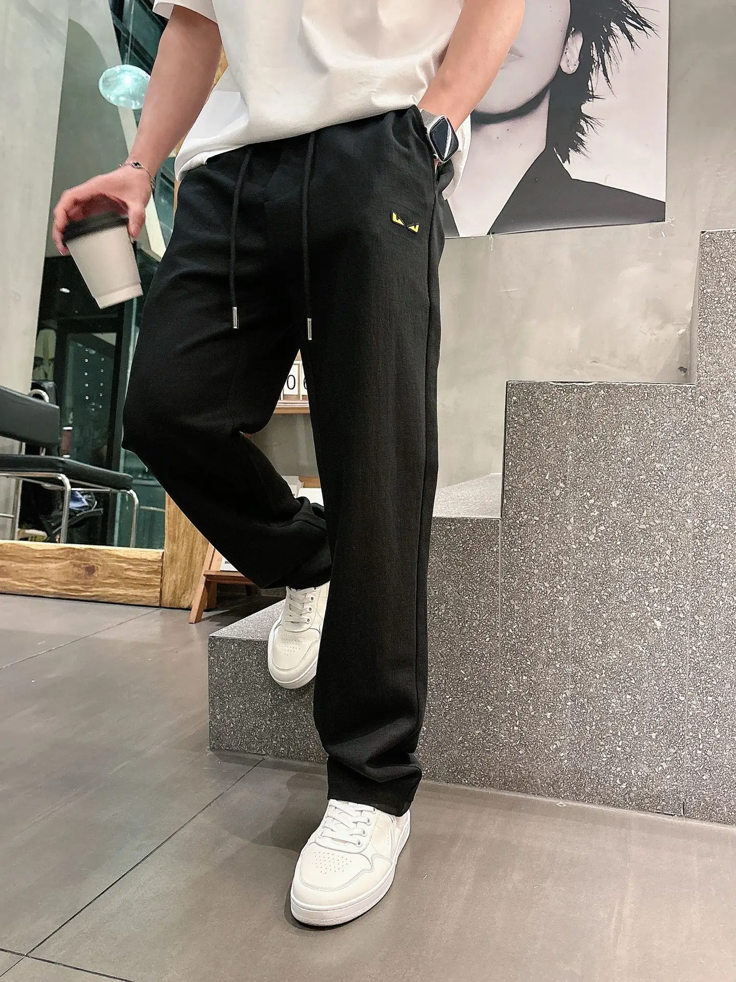 Fendi Logo-Embroidered Drawstring Sweatpants D22513347