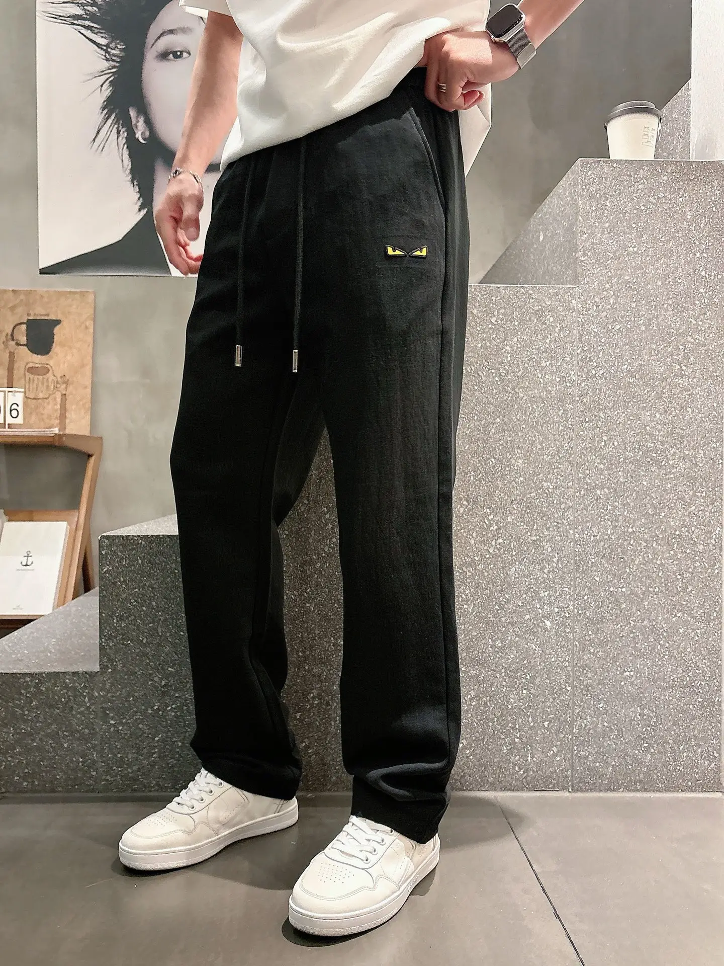 Fendi Logo-Embroidered Drawstring Sweatpants D22513347 — view 5