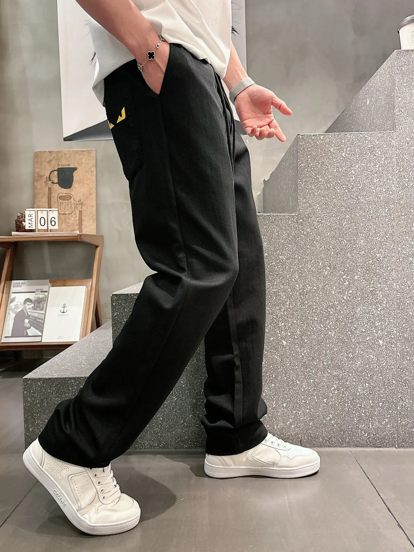 Fendi Logo-Embroidered Drawstring Sweatpants D22513347 — view 8
