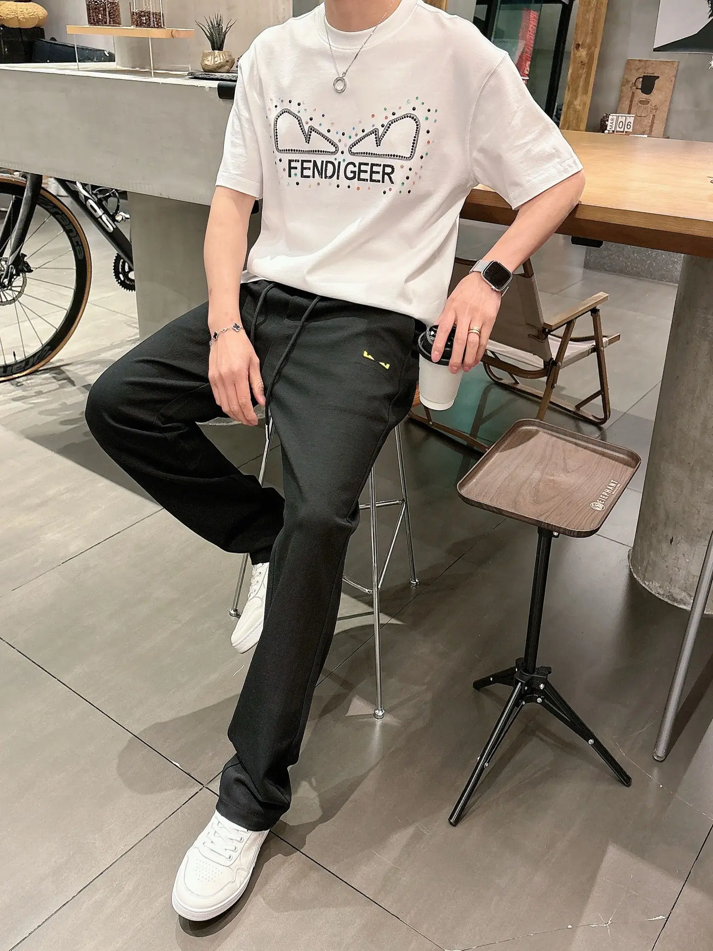 Fendi Logo-Embroidered Drawstring Sweatpants D22513347 — view 9