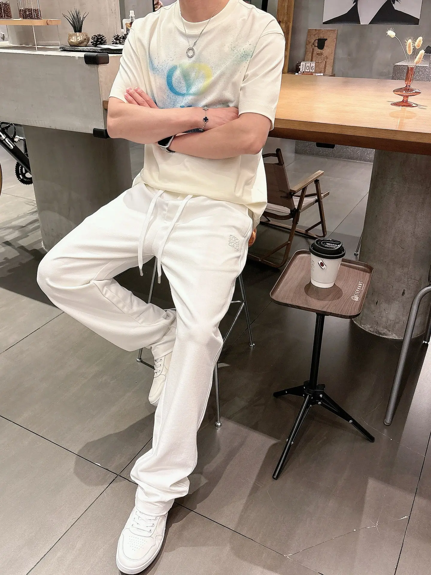 Embroidered Logo Drawstring Sweatpants D22513340 — view 5