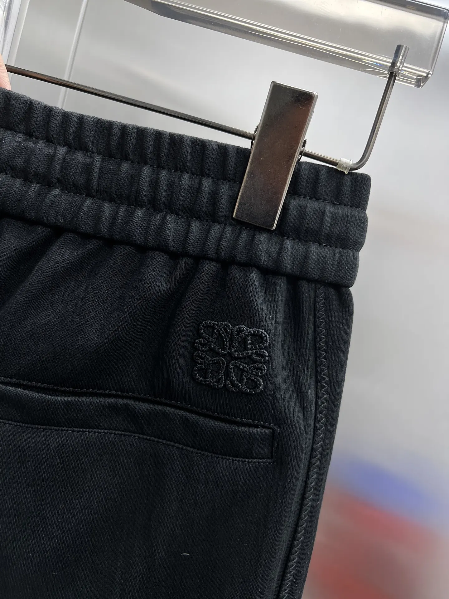 Embroidered Logo Drawstring Sweatpants D22514631 — view 7