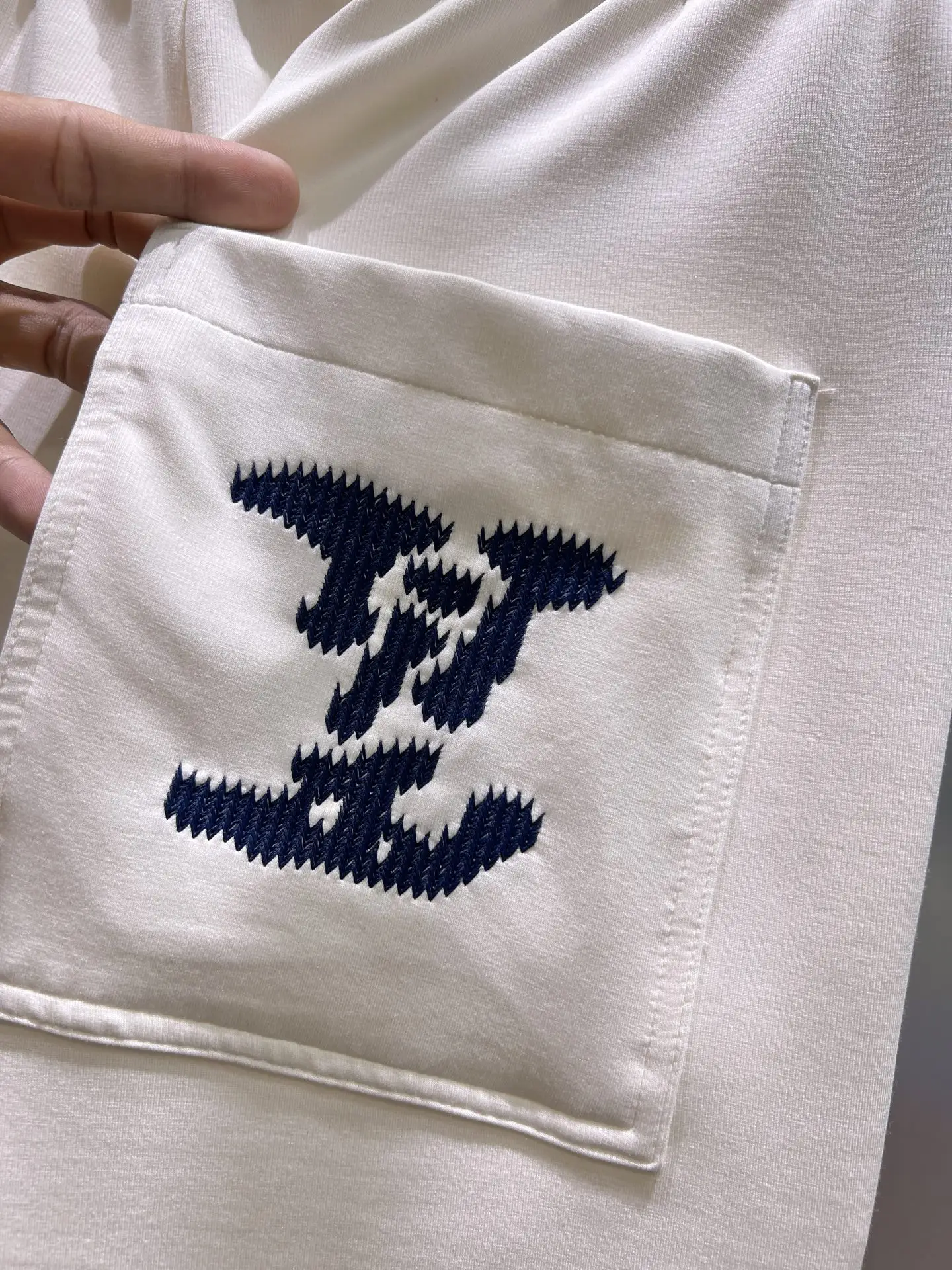 Logo-Embroidered Taped Track Pants D22512357 — view 6