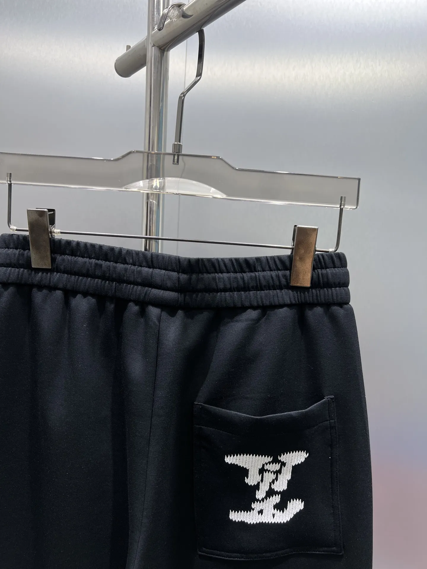 Logo Embroidered Side-Stripe Sweatpants D22512358 — view 6