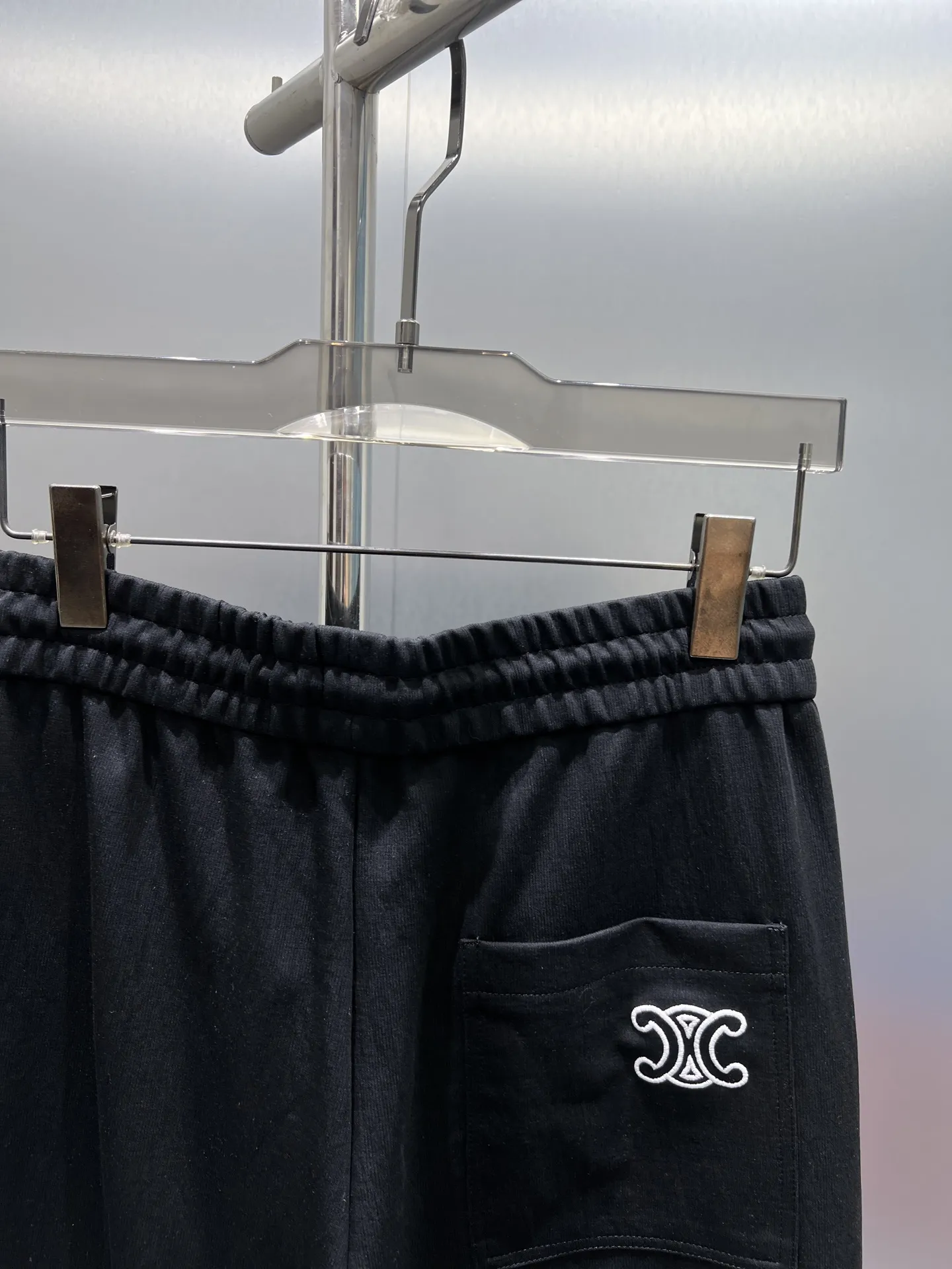 Triomphe Embroidered Logo Sweatpants D22012370 — view 5