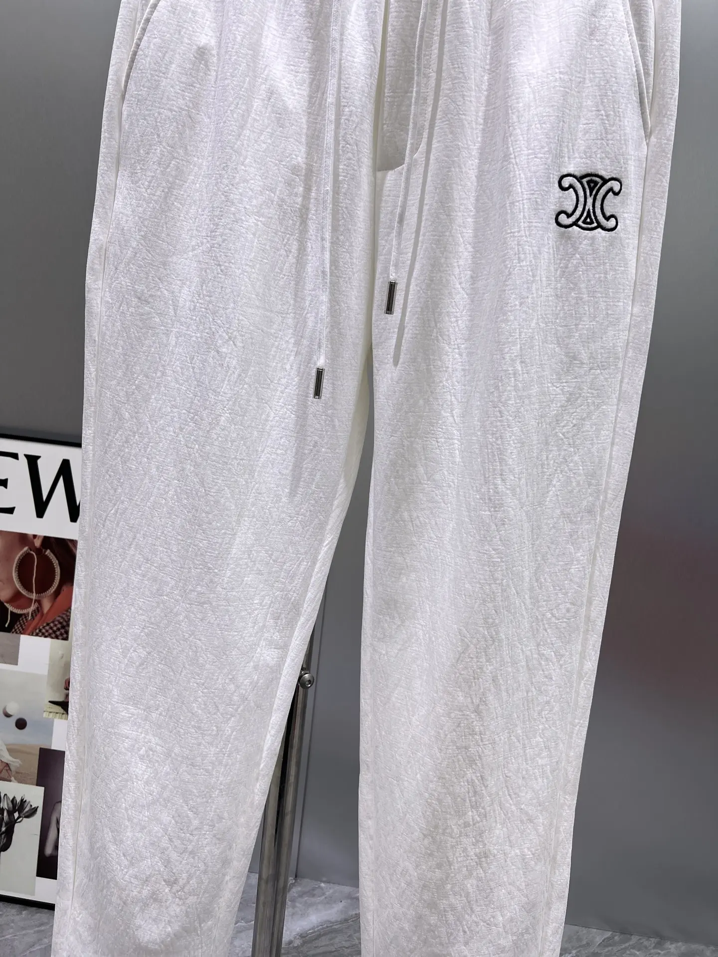Logo Embroidered Cotton-Blend Sweatpants D22012369 — view 4