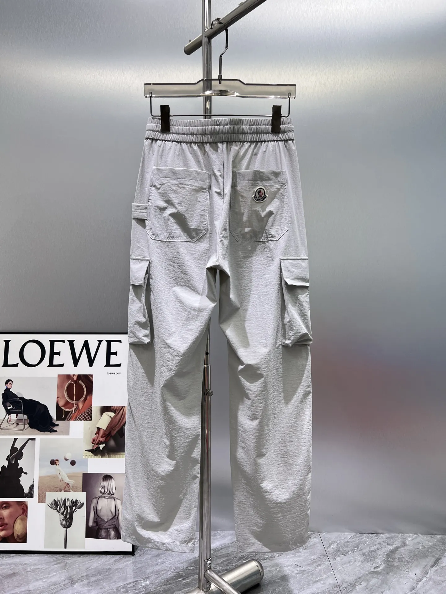 Moncler Logo-Patch Cargo Trousers D23512363 — view 2