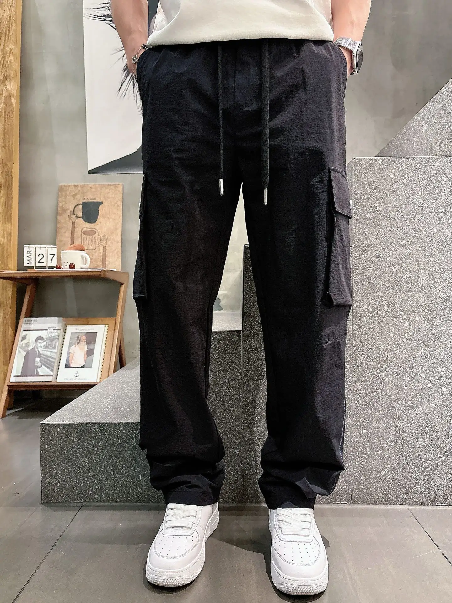 Logo-Patch Straight-Leg Cargo Trousers D23512399