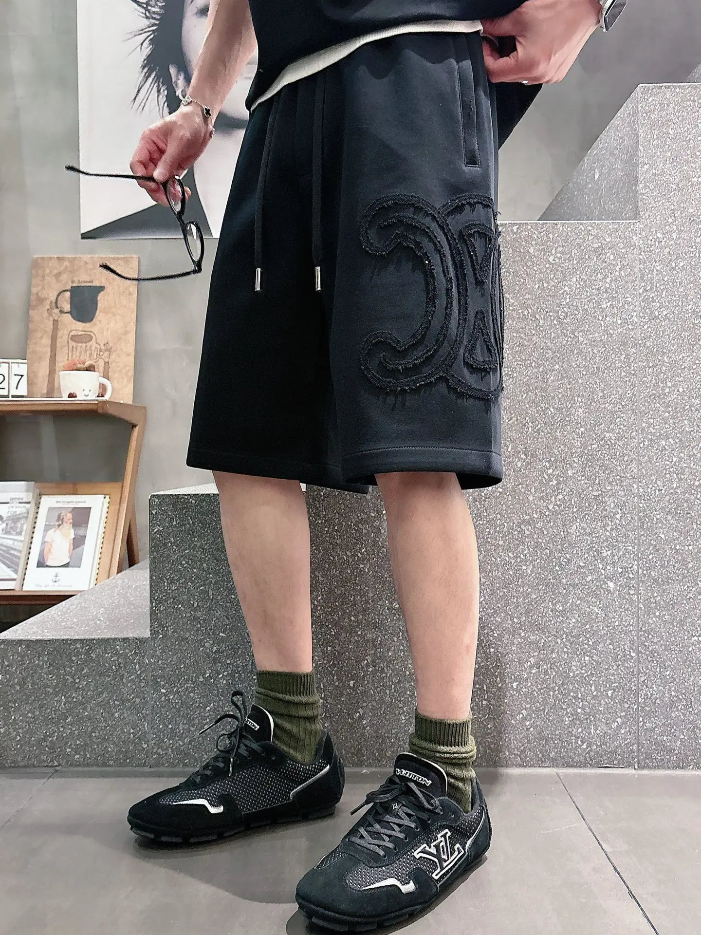 Logo Appliqué Cotton Jersey Shorts D20012457 — view 4