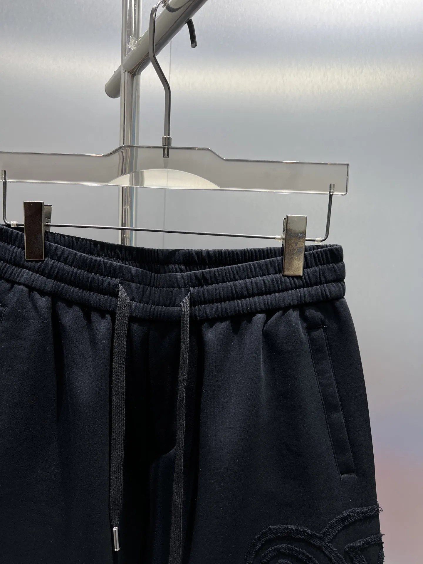 Logo Appliqué Cotton-Jersey Shorts D20012433 — view 6