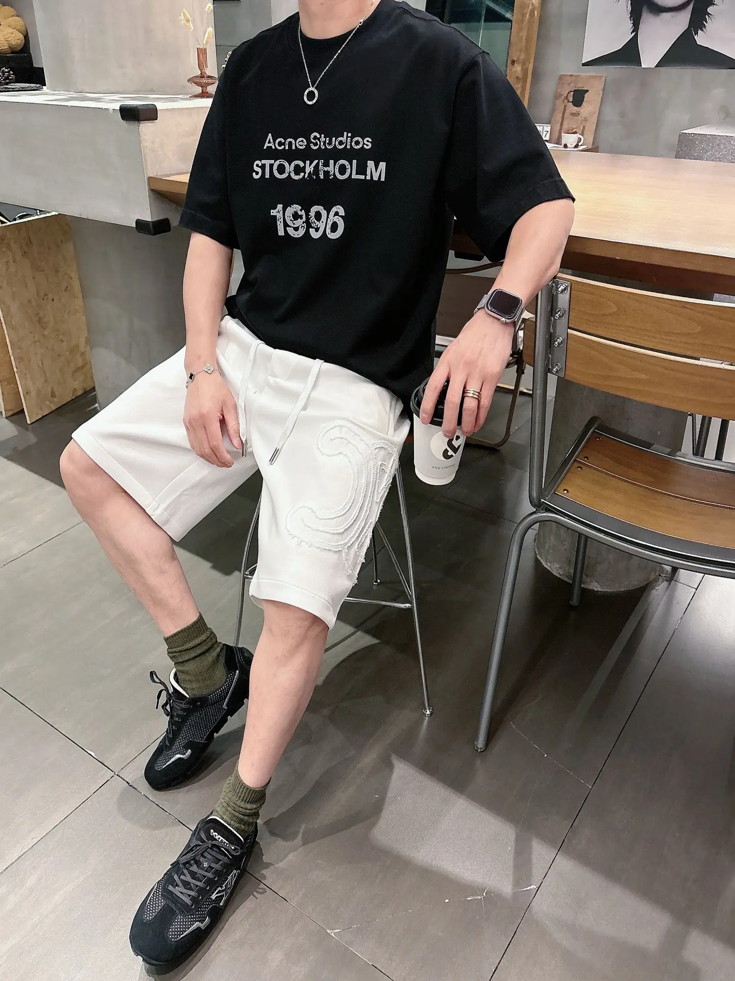 Logo Appliqué Cotton-Blend Shorts D20012456 — view 8
