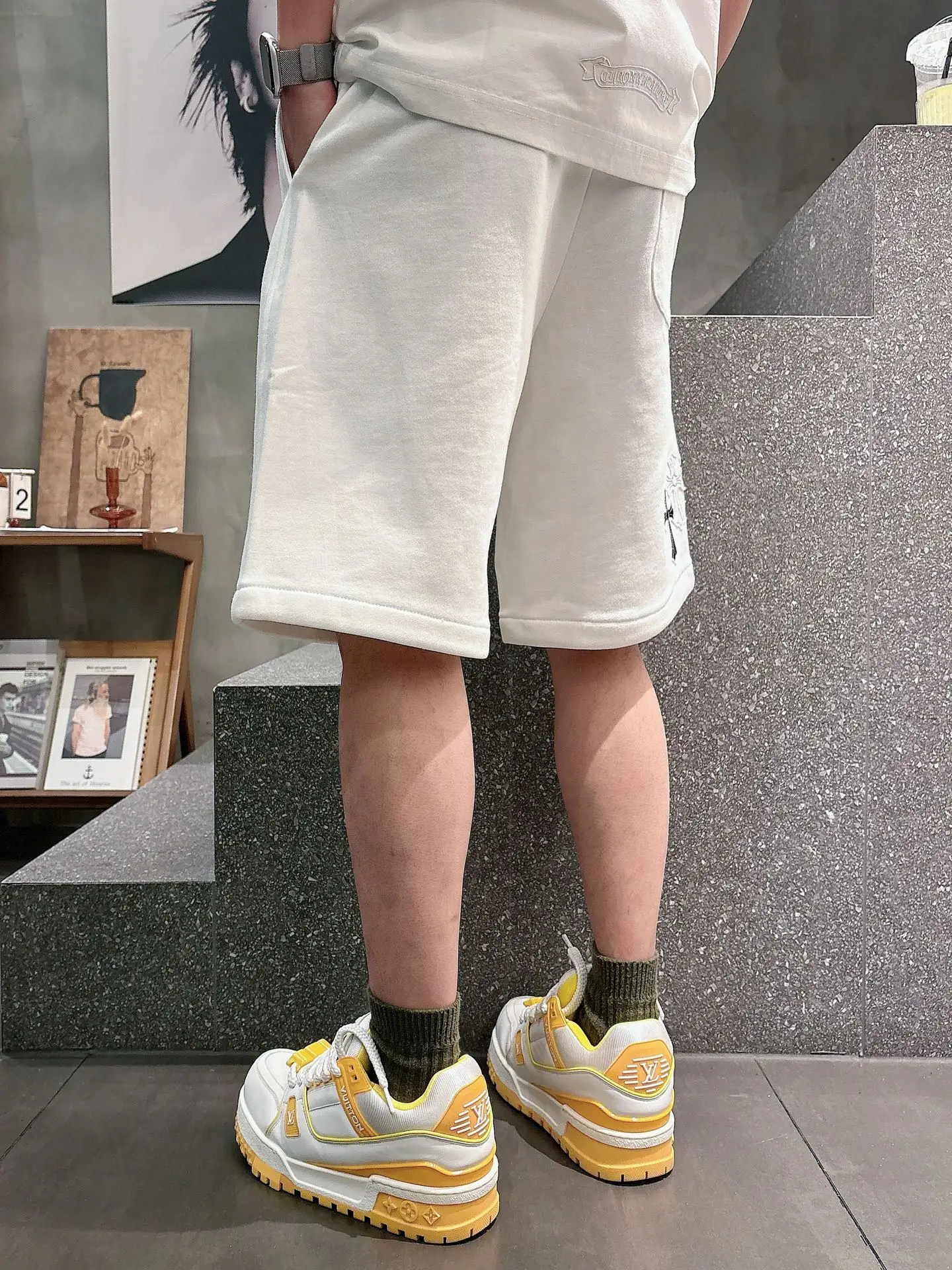 Logo Patch Cotton-Jersey Shorts D21012444 — view 9