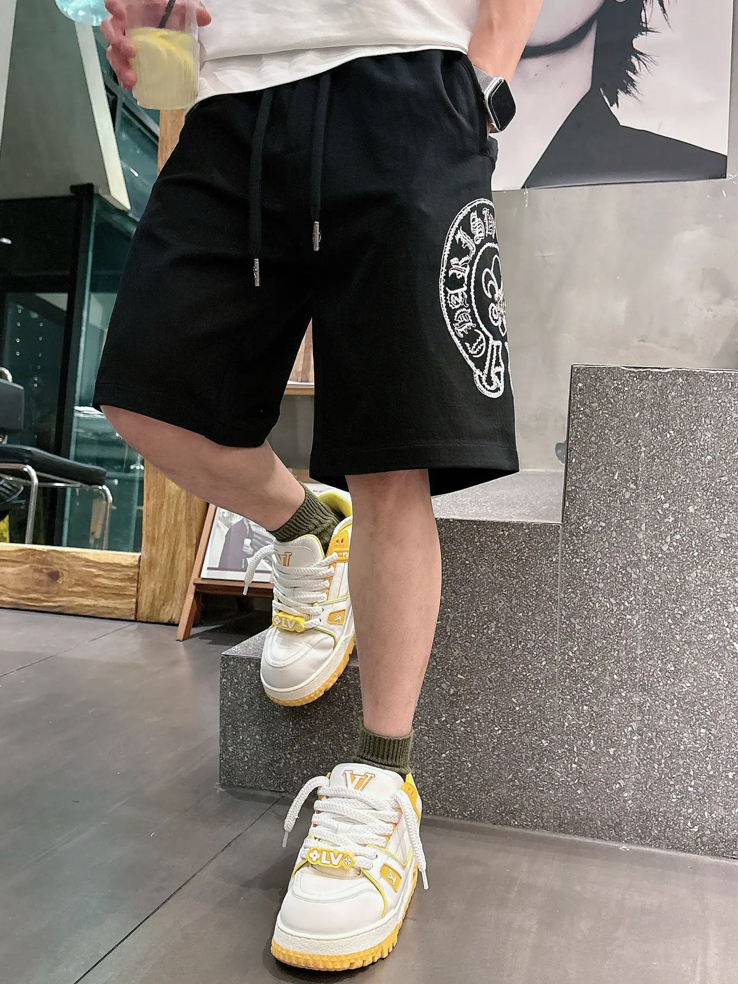 Logo-Embroidered Drawstring Cotton Shorts D20012453 — view 7