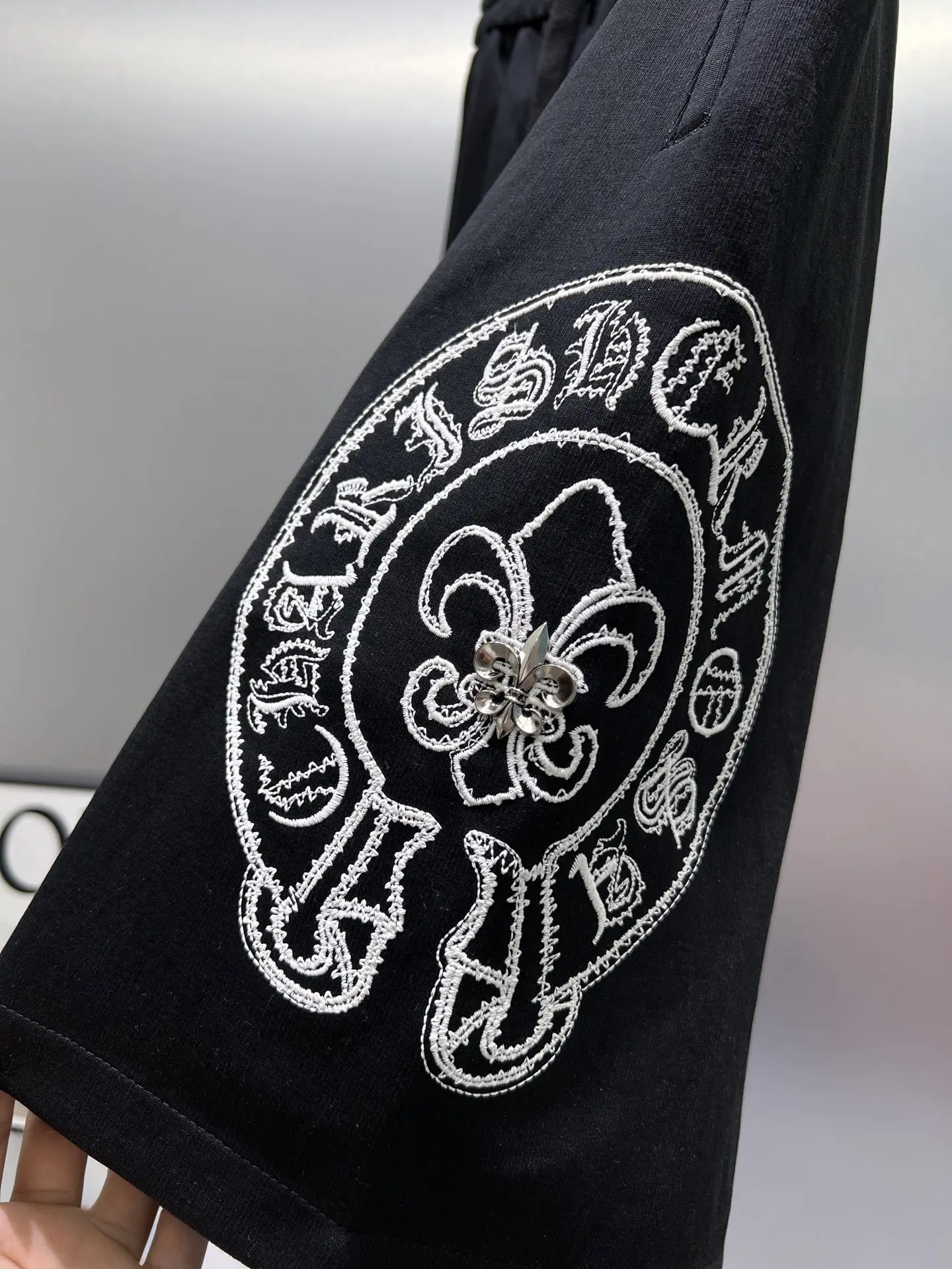 Logo Embroidered Cotton-Jersey Shorts D20012429 — view 8