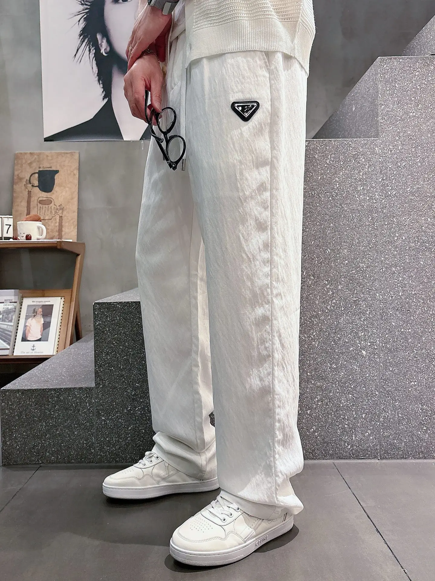 Logo-Patch Drawstring Casual Trousers D23012397 — view 6