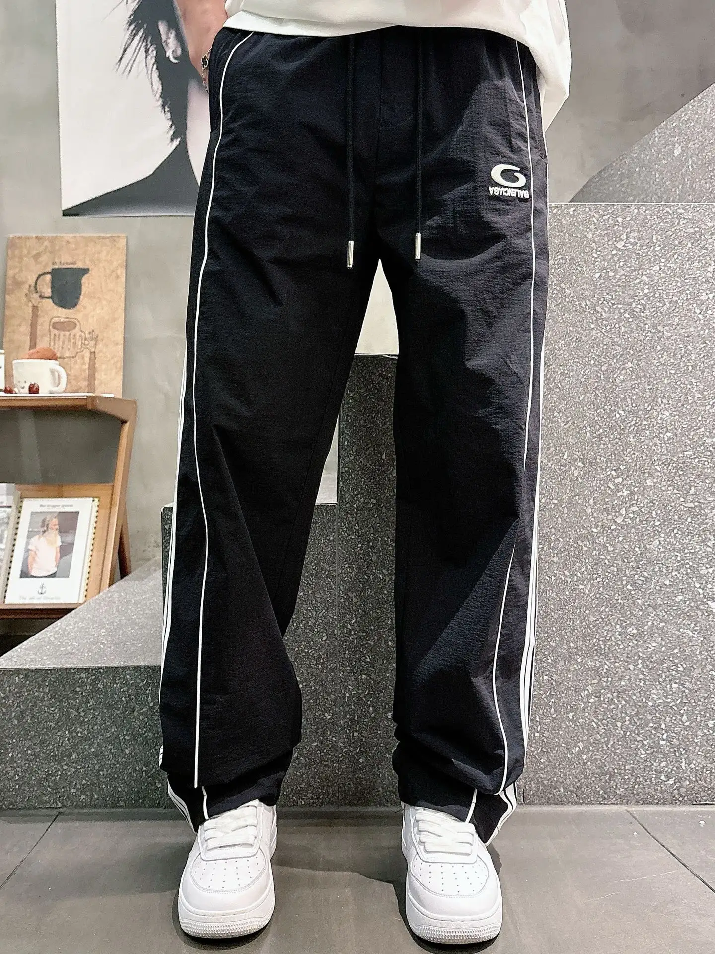 Logo Embroidered Side-Stripe Track Pants D23512398