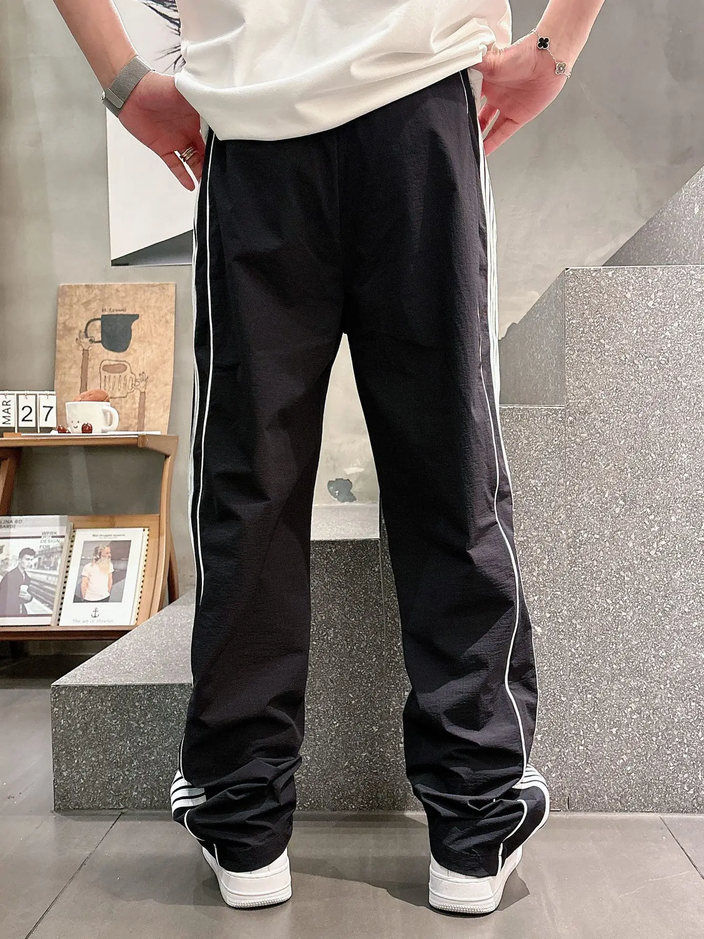 Logo Embroidered Side-Stripe Track Pants D23512398 — view 4