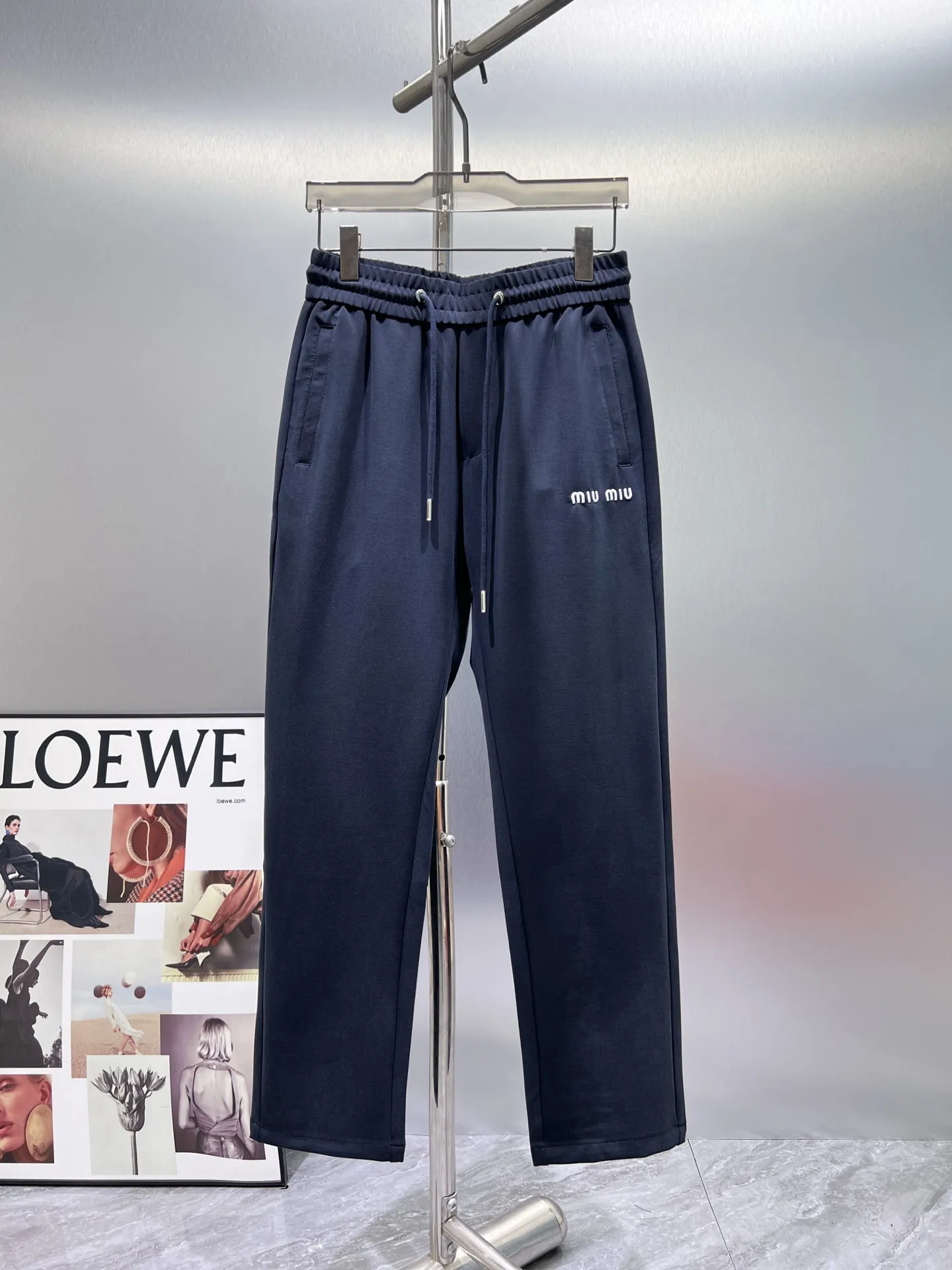Logo-Embroidered Cotton-Blend Sweatpants D22012361