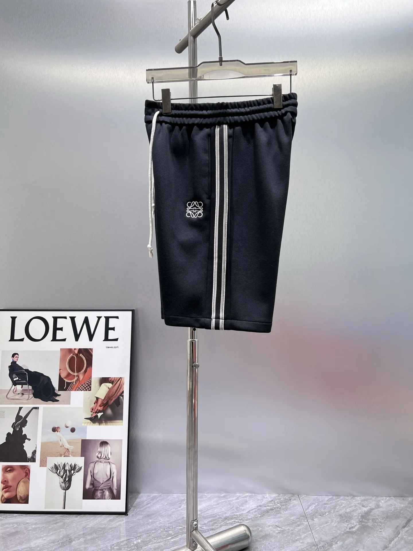 Anagram Embroidered Cotton-Blend Shorts D20512431 — view 3