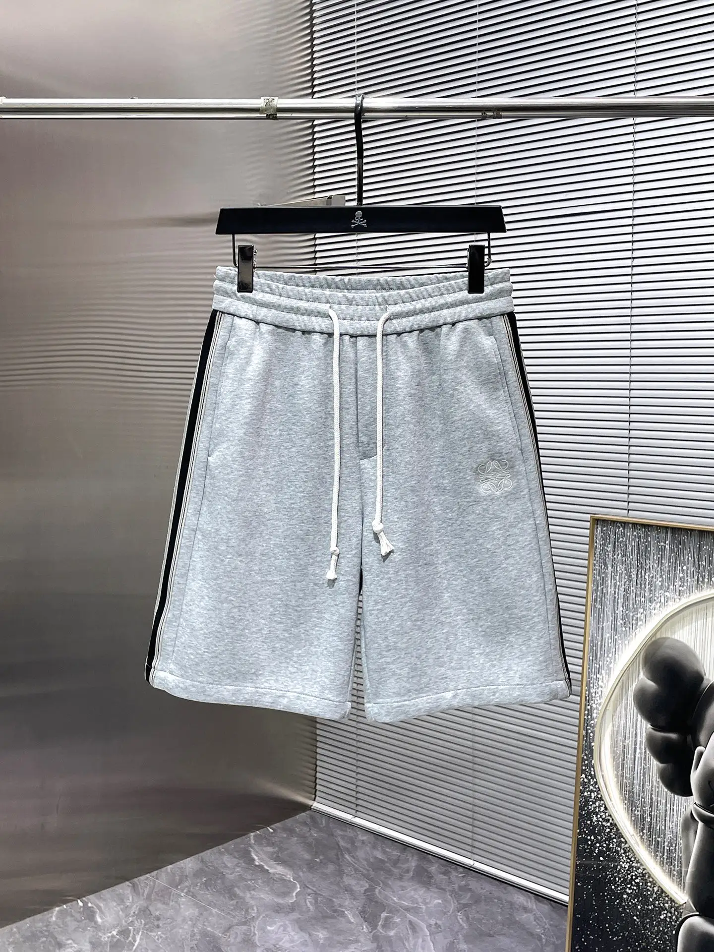 Logo Embroidered Cotton-Blend Jersey Shorts D20512436