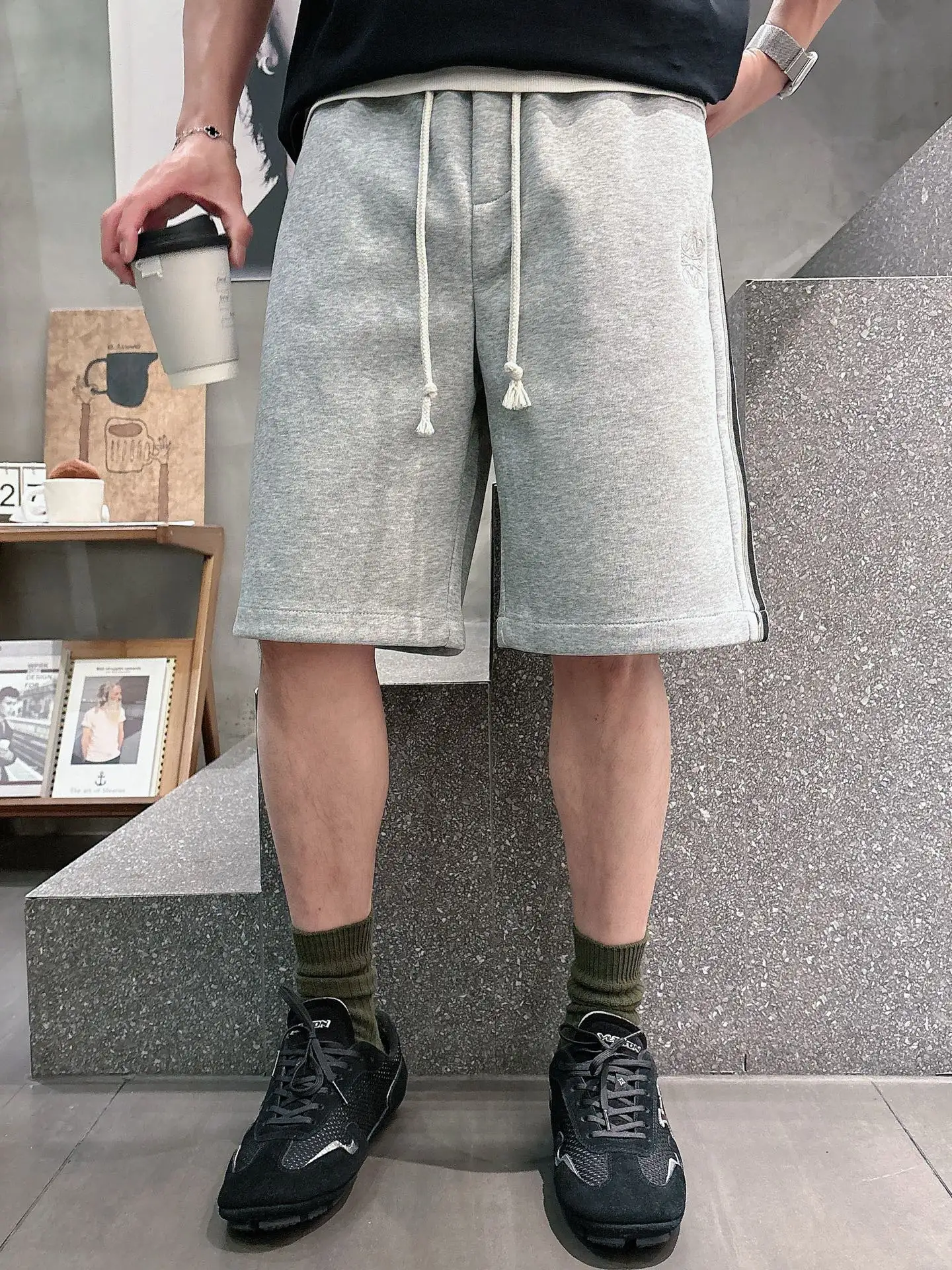 Embroidered Logo Cotton-Blend Shorts D20512458