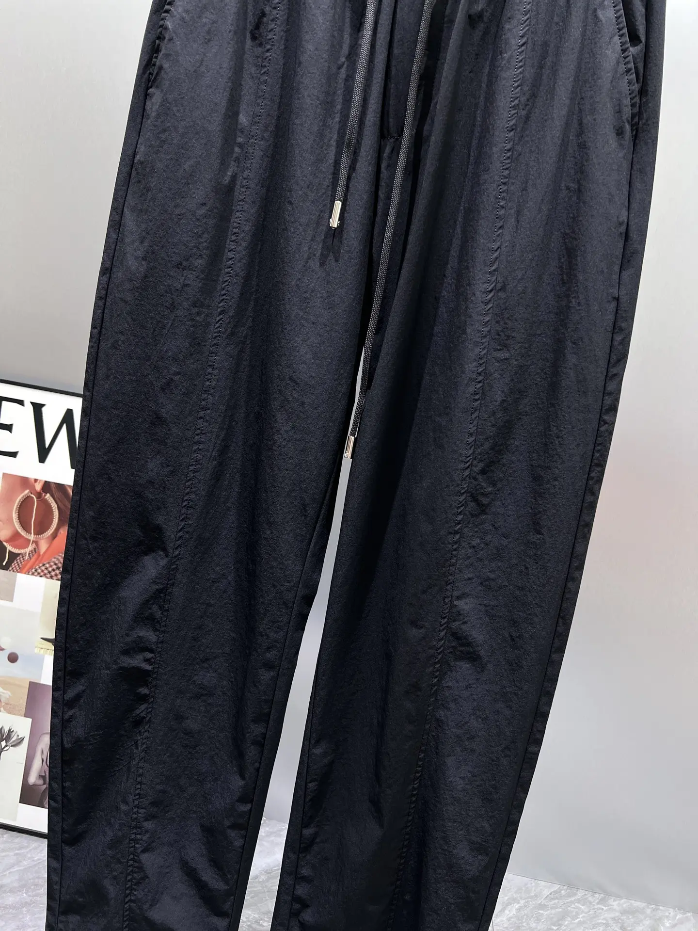 Embroidered Logo Drawstring Trousers D21512410 — view 5