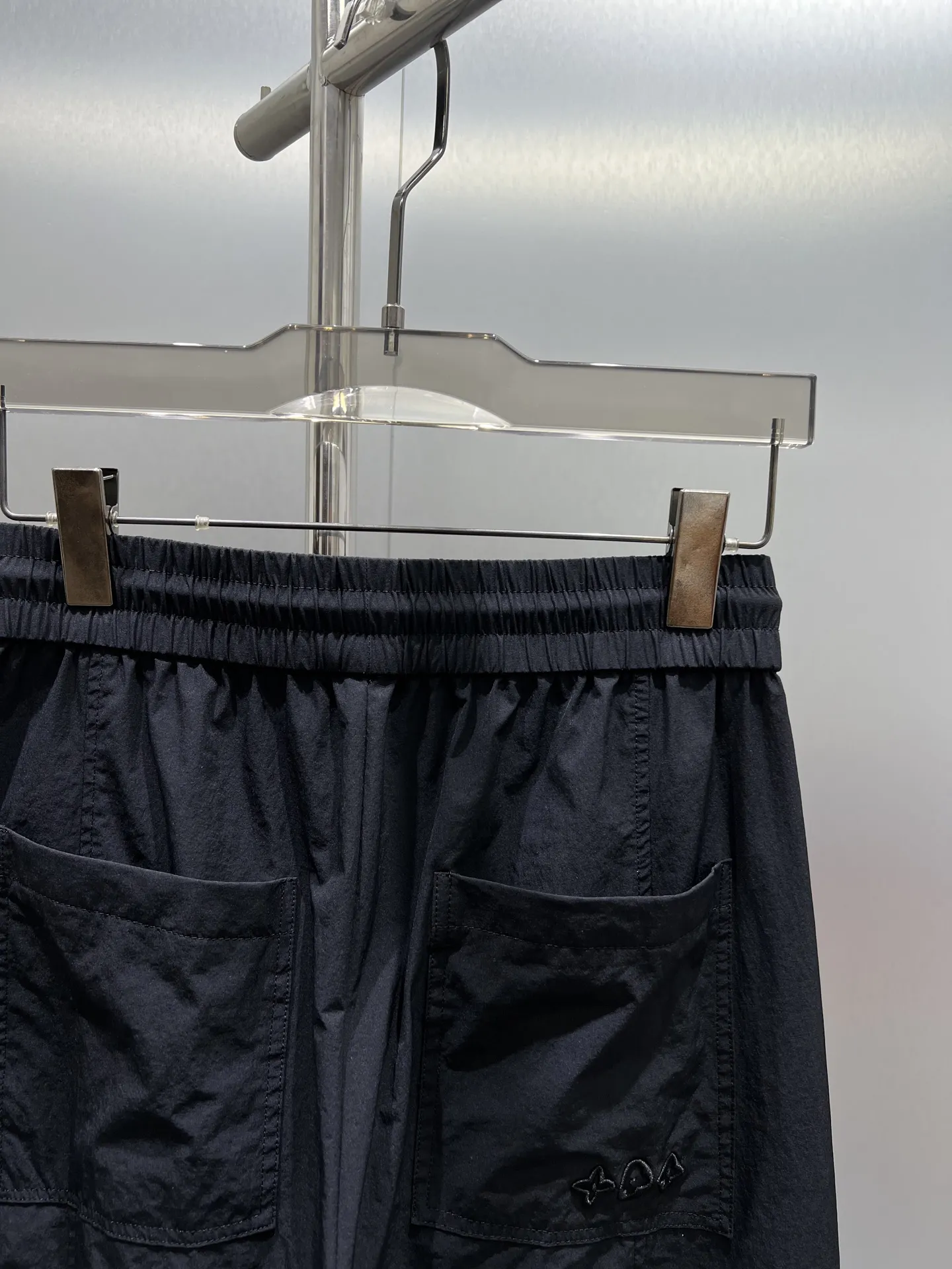Embroidered Logo Drawstring Trousers D21512410 — view 6
