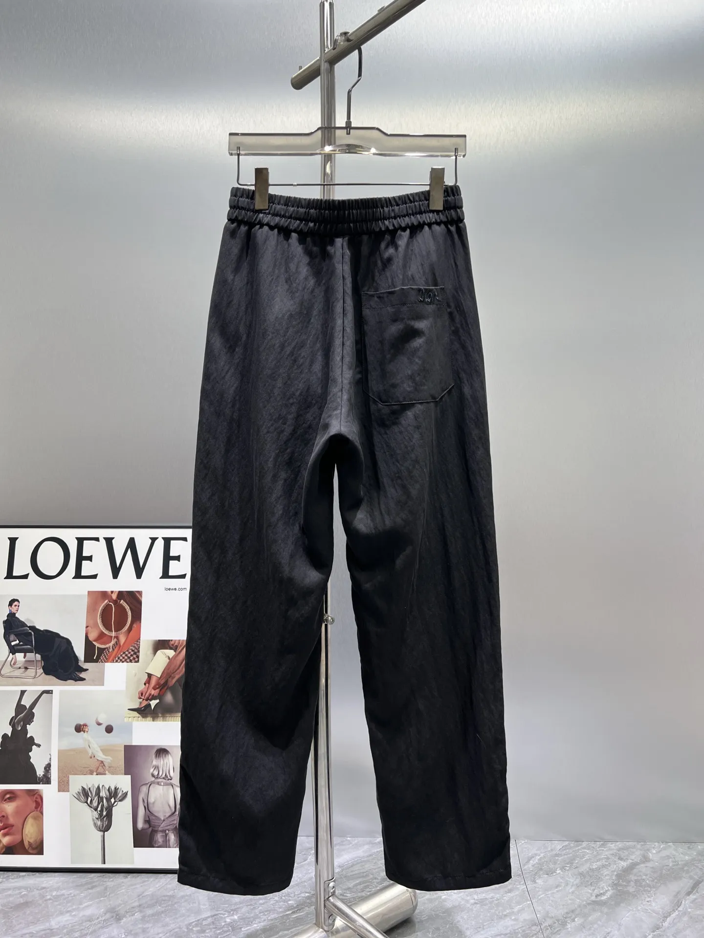 Logo-Embroidered Tencel-Linen Trousers D23012413 — view 2