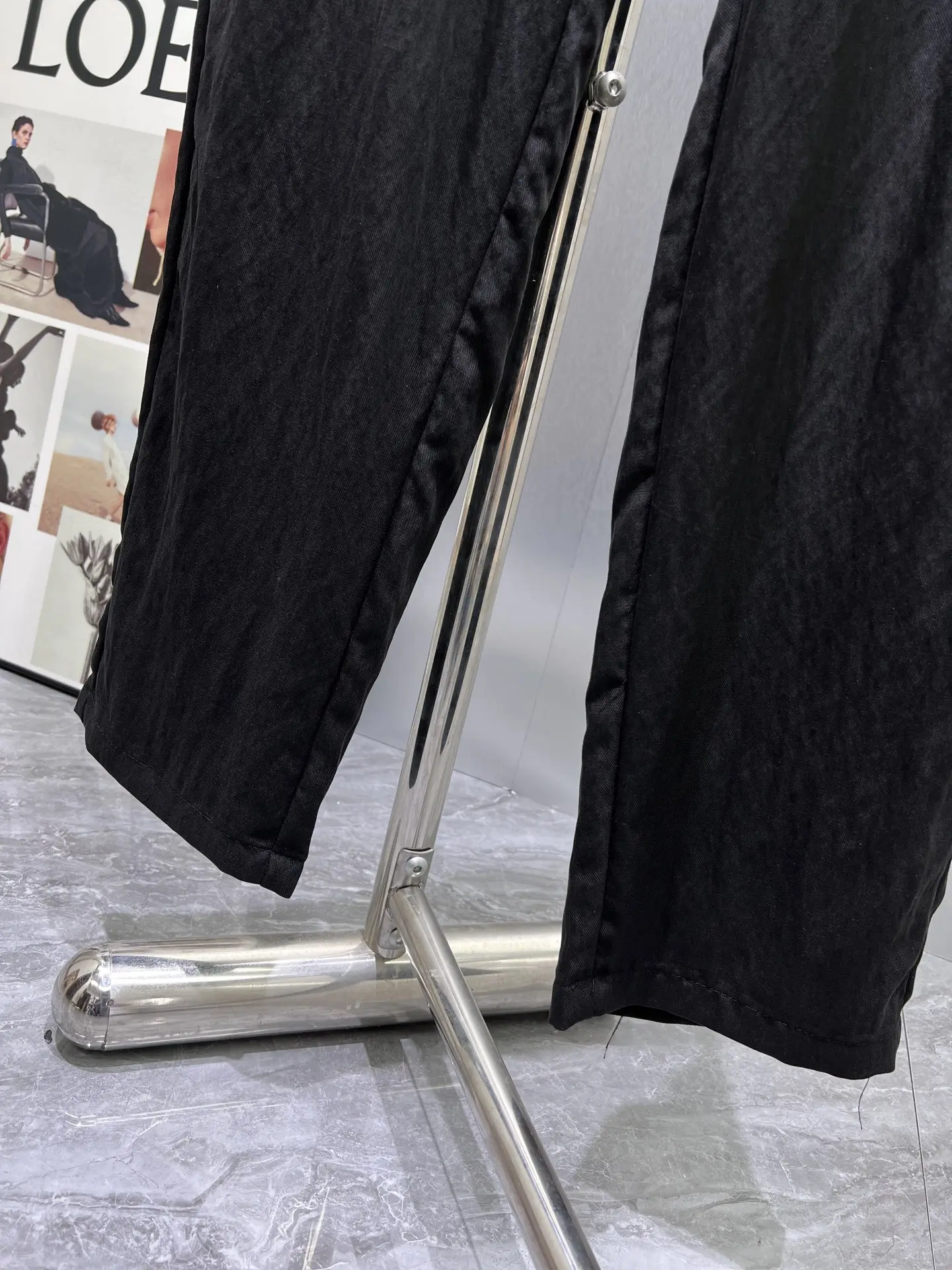 Logo-Embroidered Tencel-Linen Trousers D23012413 — view 8