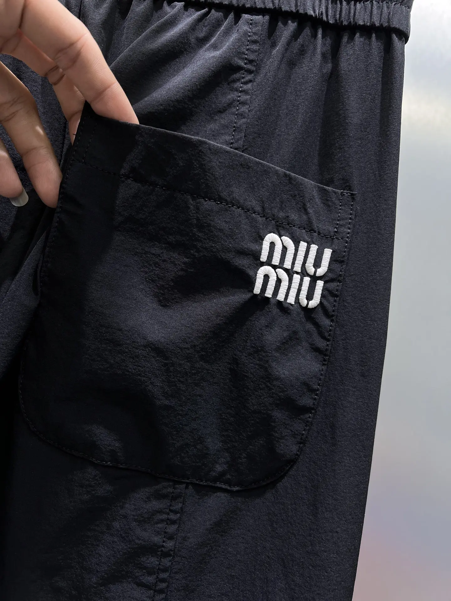 Logo-Embroidered Technical Drawstring Trousers D21512353 — view 6