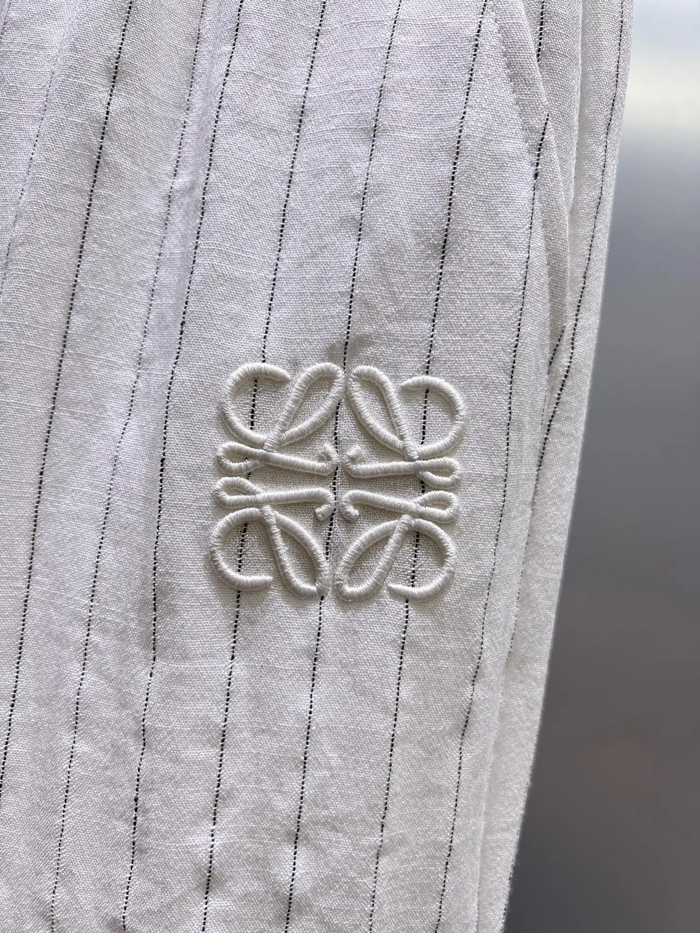 Embroidered Logo Cotton-Linen Trousers D19511417 — view 4