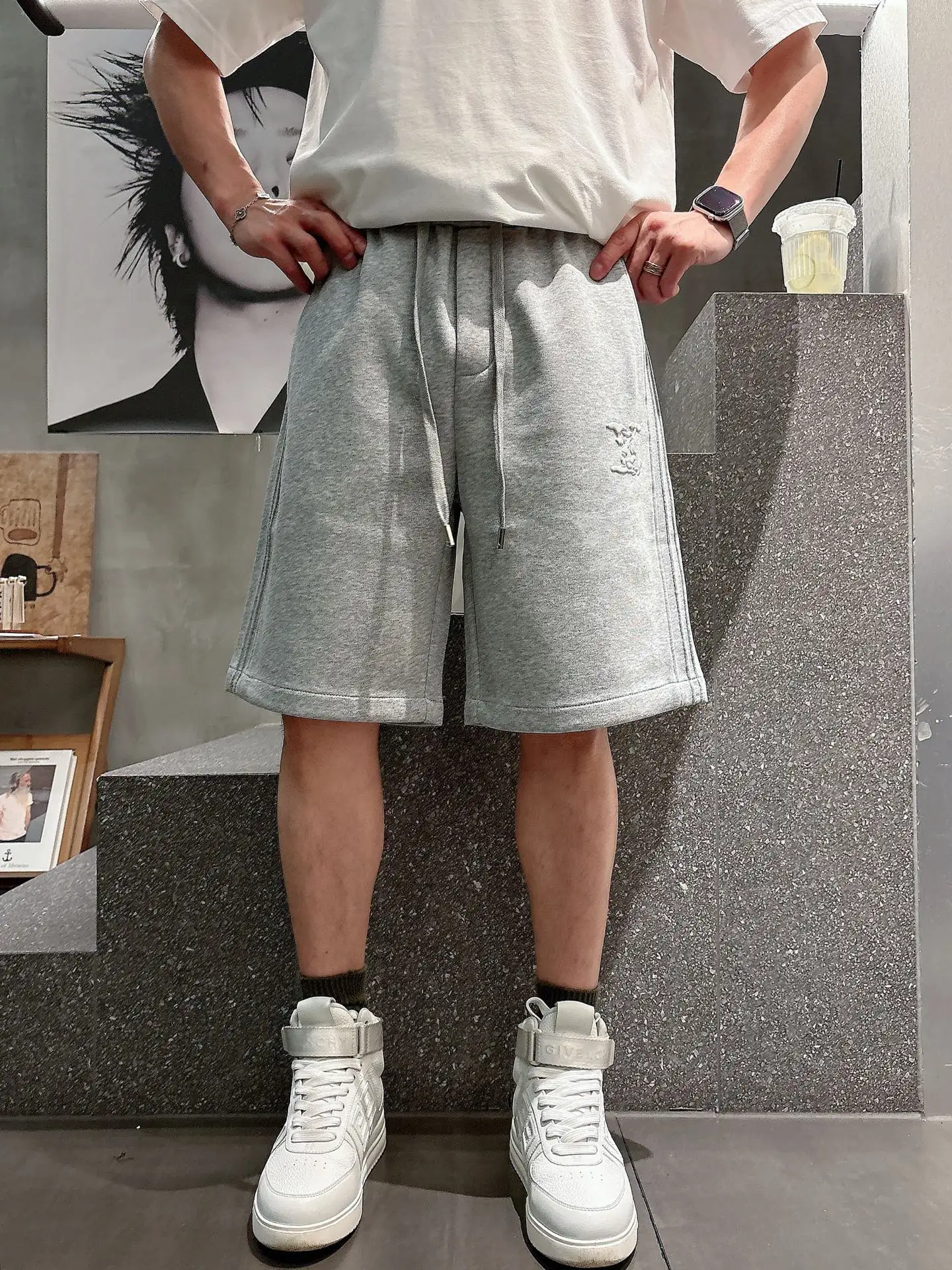 Embroidered Logo Jersey Shorts D18011428