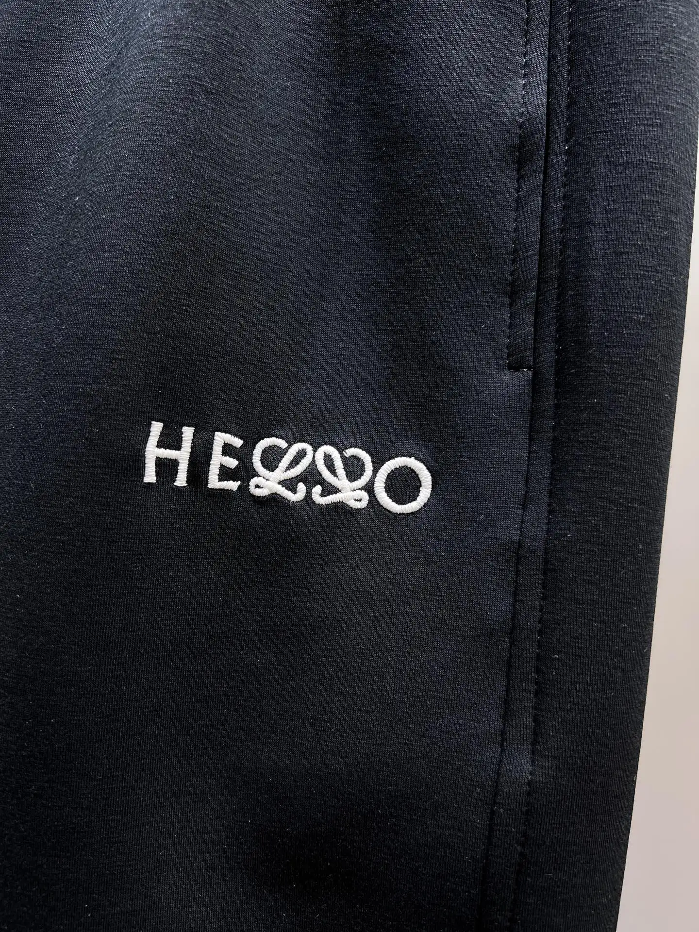 Logo-Embroidered Cotton-Blend Shorts D17011411 — view 5