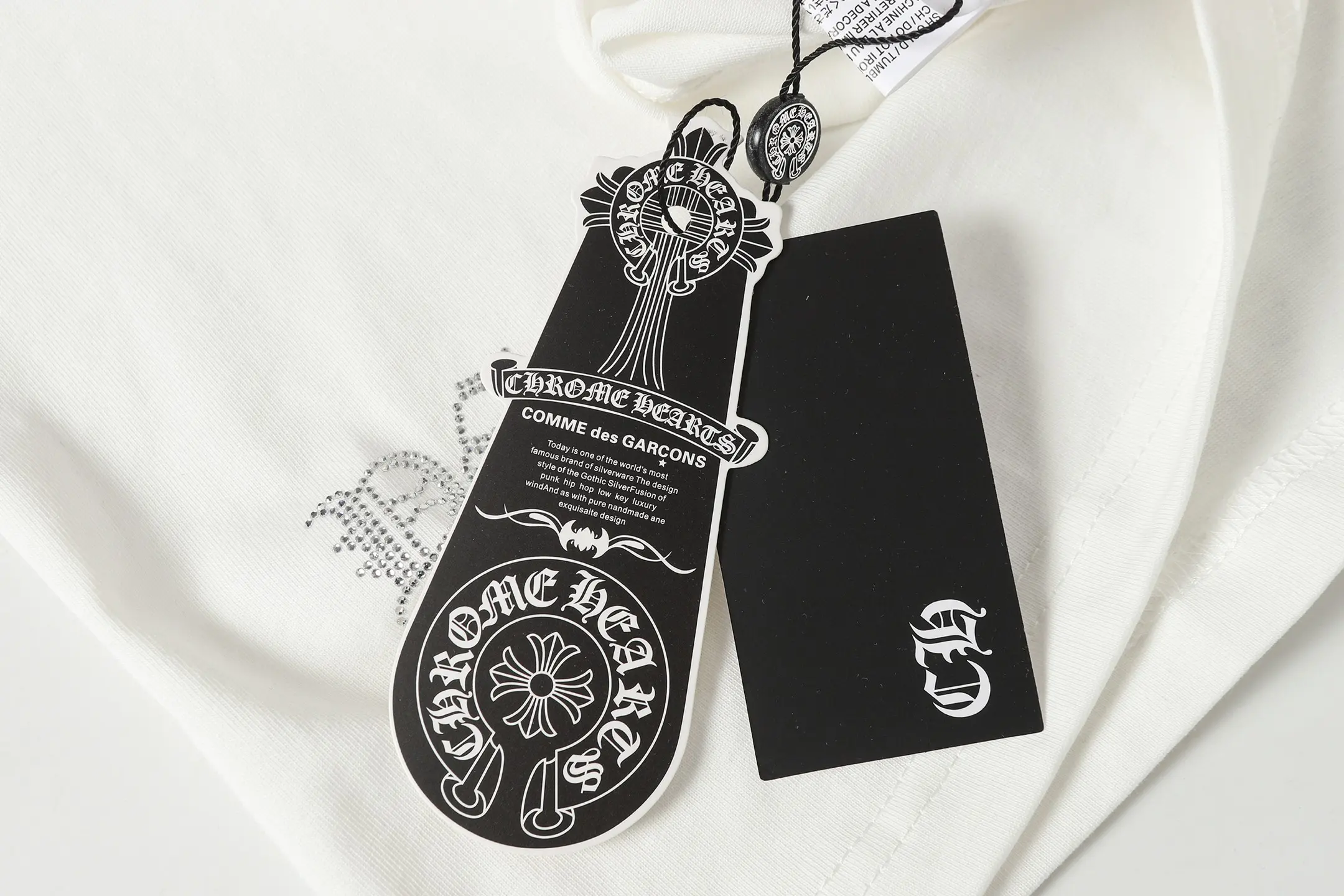 Rhinestone Gothic Script Cotton T-Shirt D10013926 — view 13
