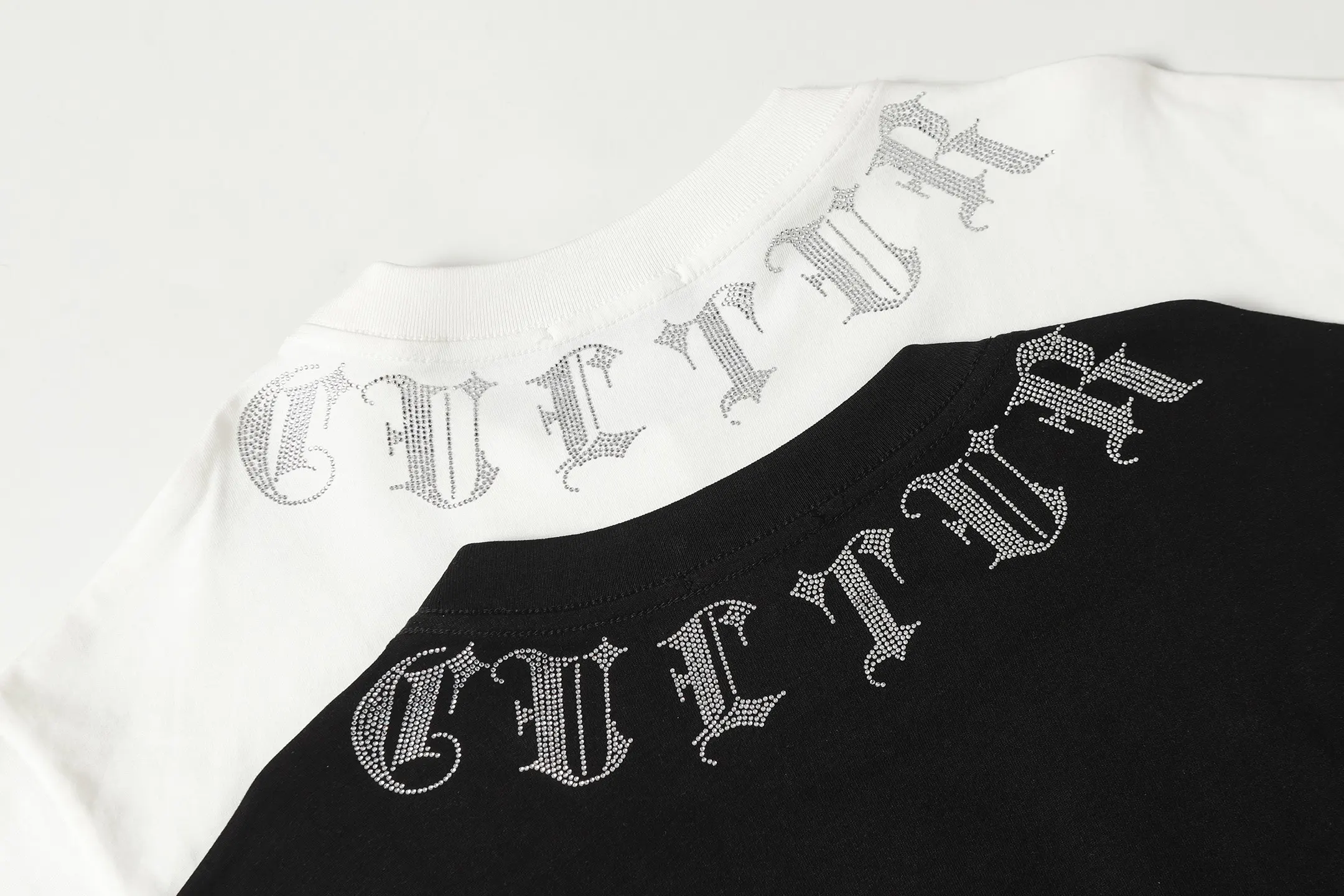 Rhinestone Horseshoe Logo T-Shirt D10013928 — view 9
