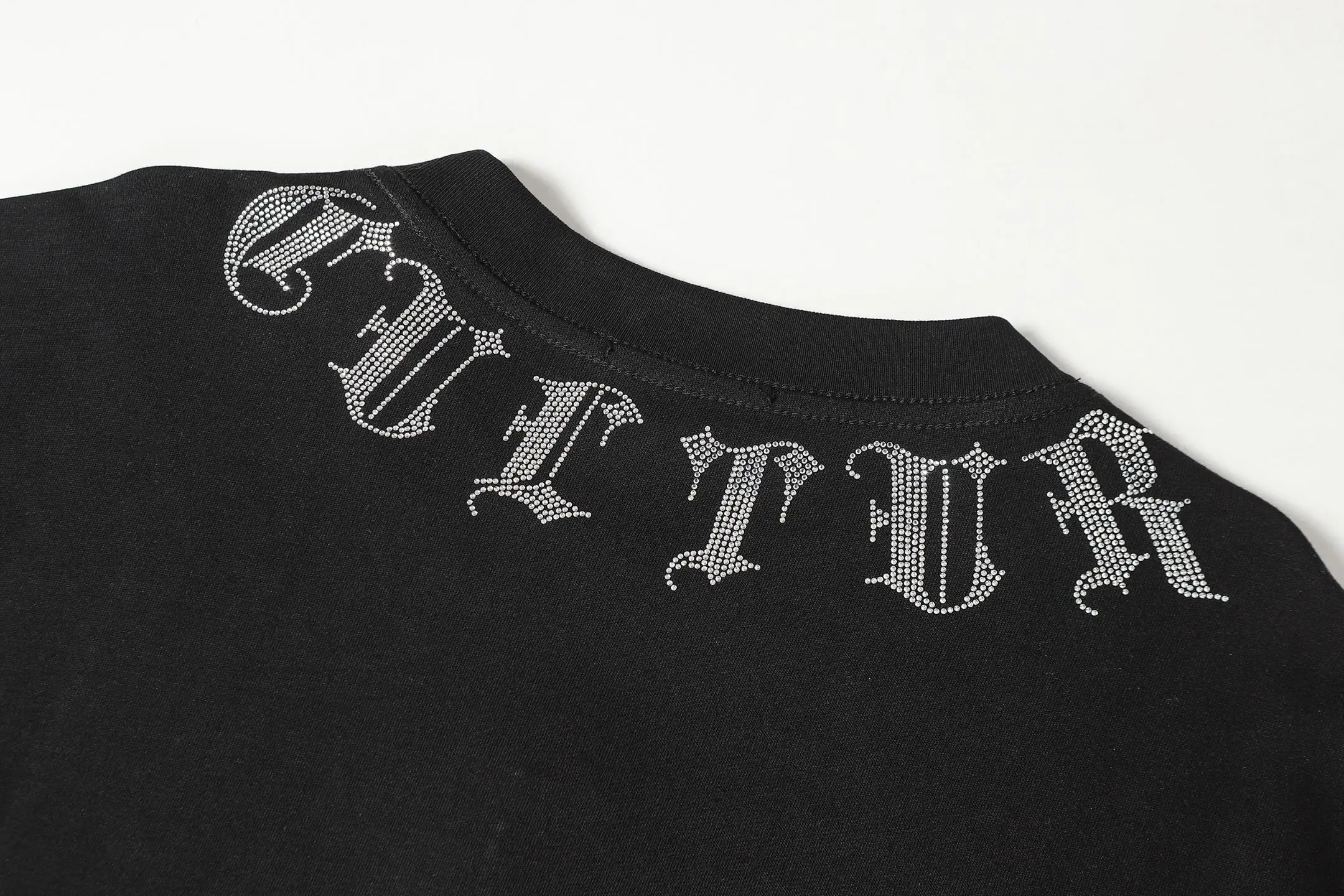 Rhinestone Gothic Script Cotton T-Shirt D10013927 — view 9