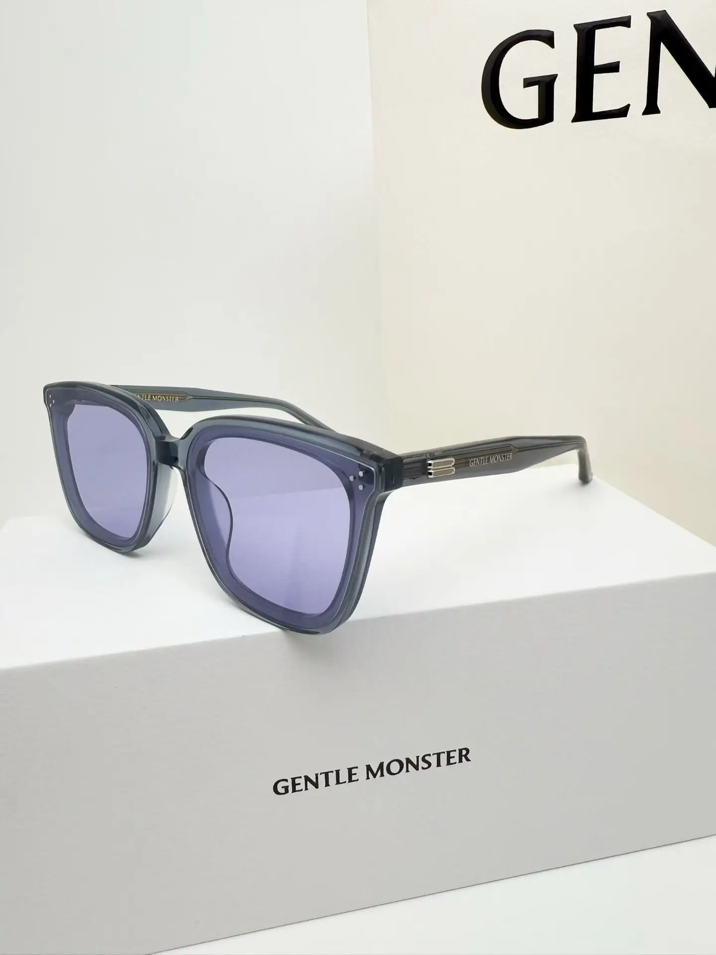 LOLOU Square-Frame Sunglasses D34017771 — view 2