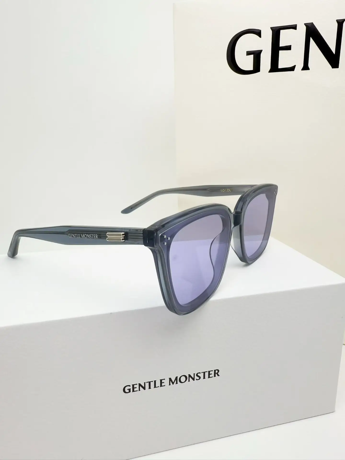 LOLOU Square-Frame Sunglasses D34017771 — view 3