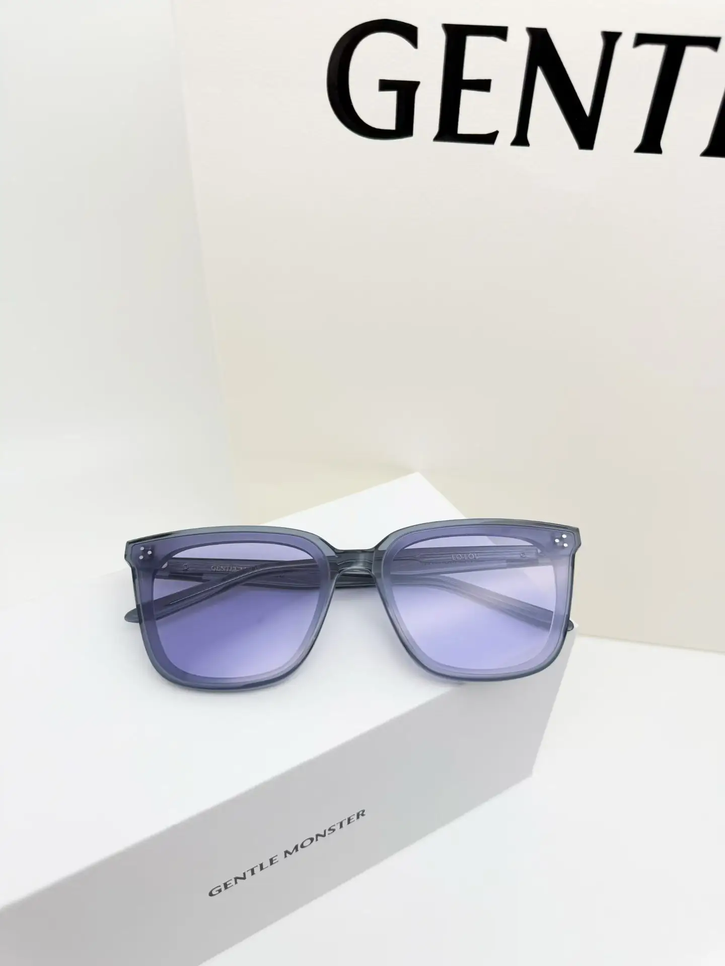 LOLOU Square-Frame Sunglasses D34017771 — view 6