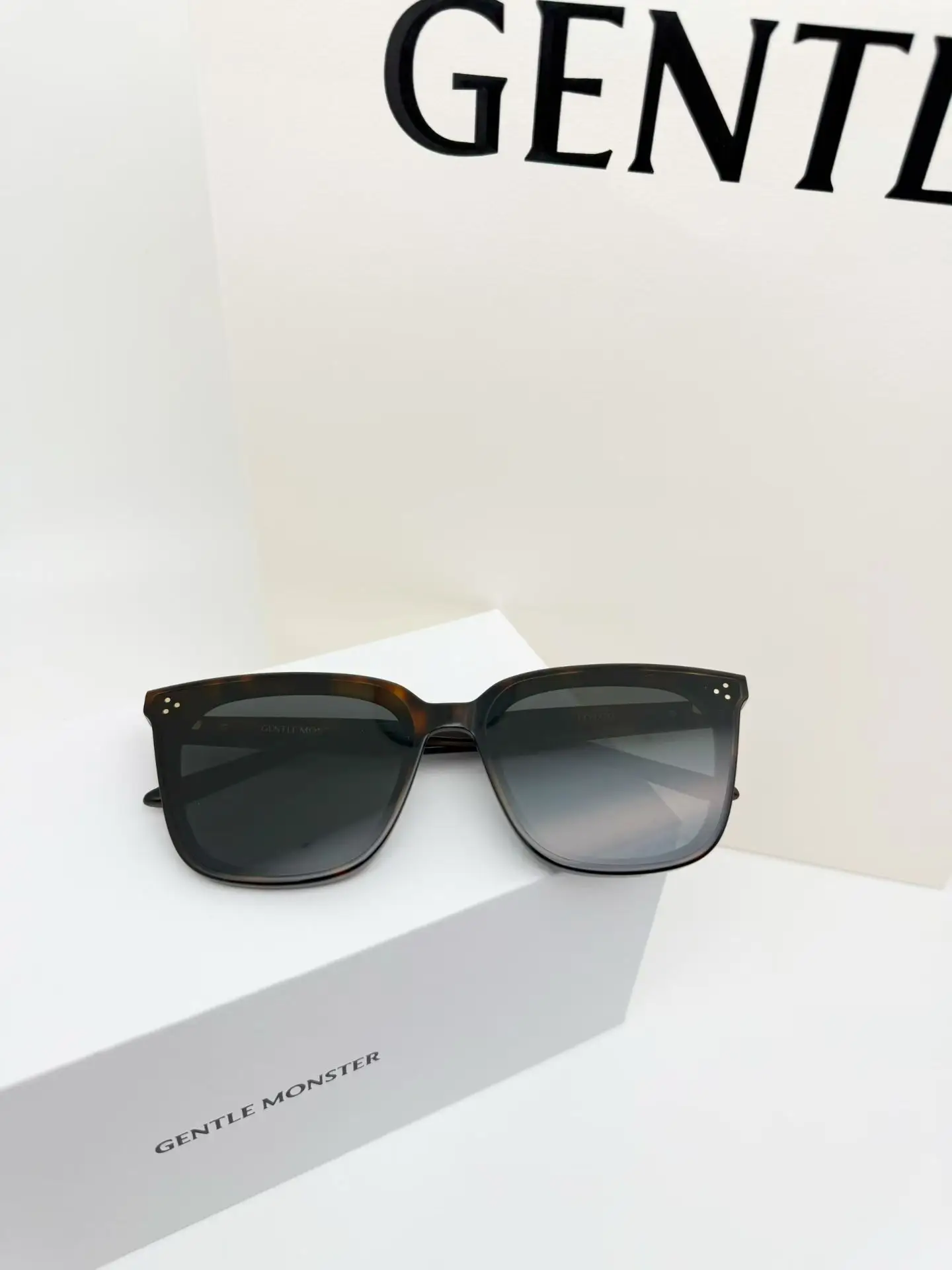 LOLOU Tortoiseshell Square-Frame Sunglasses D34017773