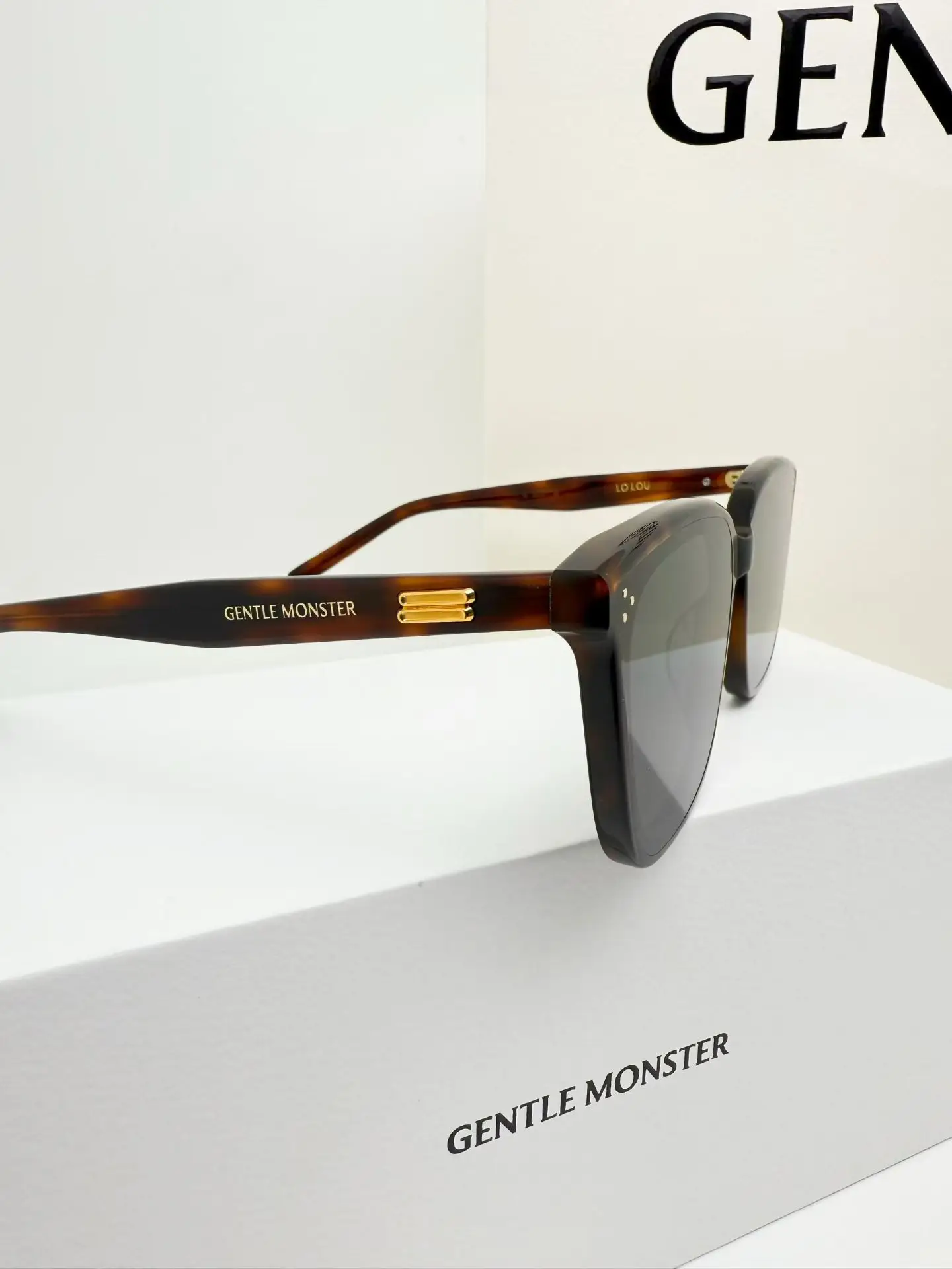 LOLOU Tortoiseshell Square-Frame Sunglasses D34017773 — view 4