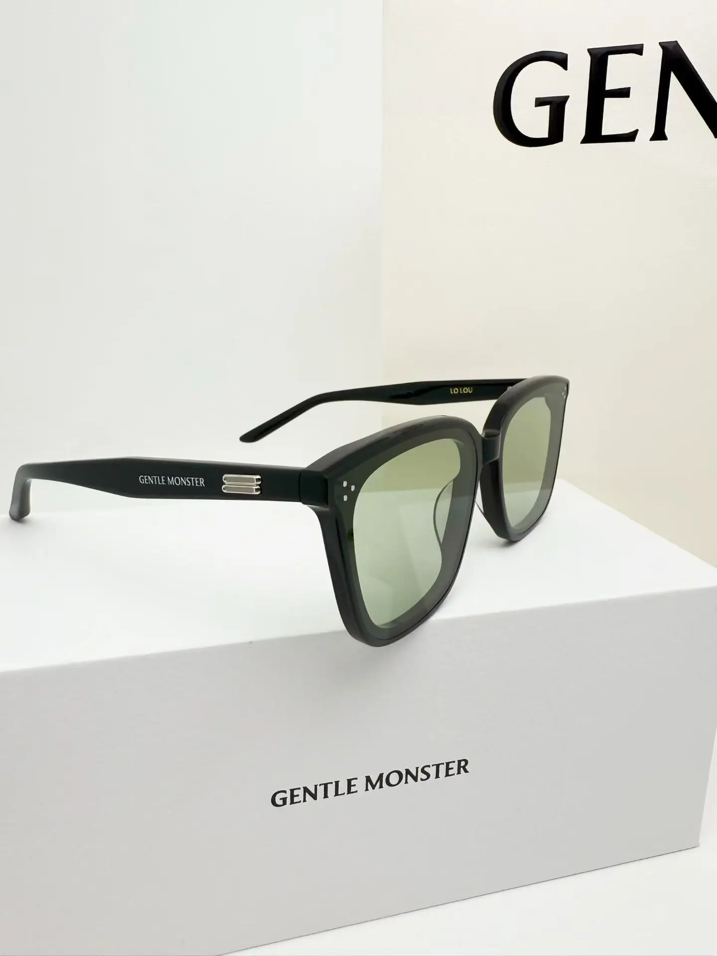 LOLOU Square-Frame Sunglasses D34017772 — view 2