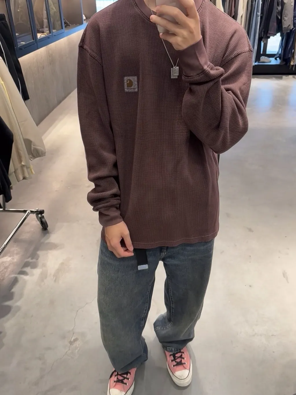 Enzyme-Washed Waffle Knit Long-Sleeve T-Shirt D13524984 — view 13