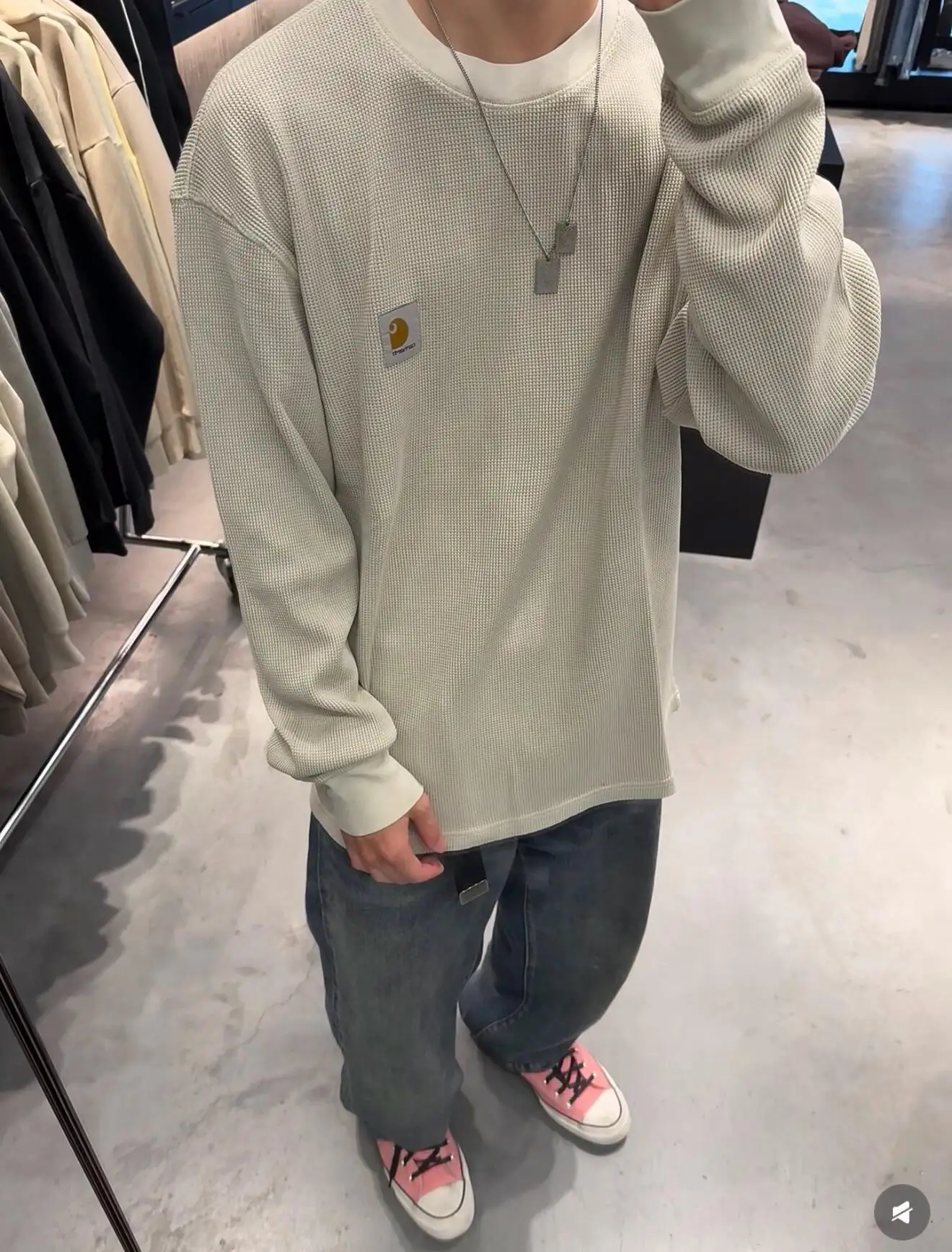 Enzyme-Washed Waffle Knit Long-Sleeve T-Shirt D13524984 — view 49