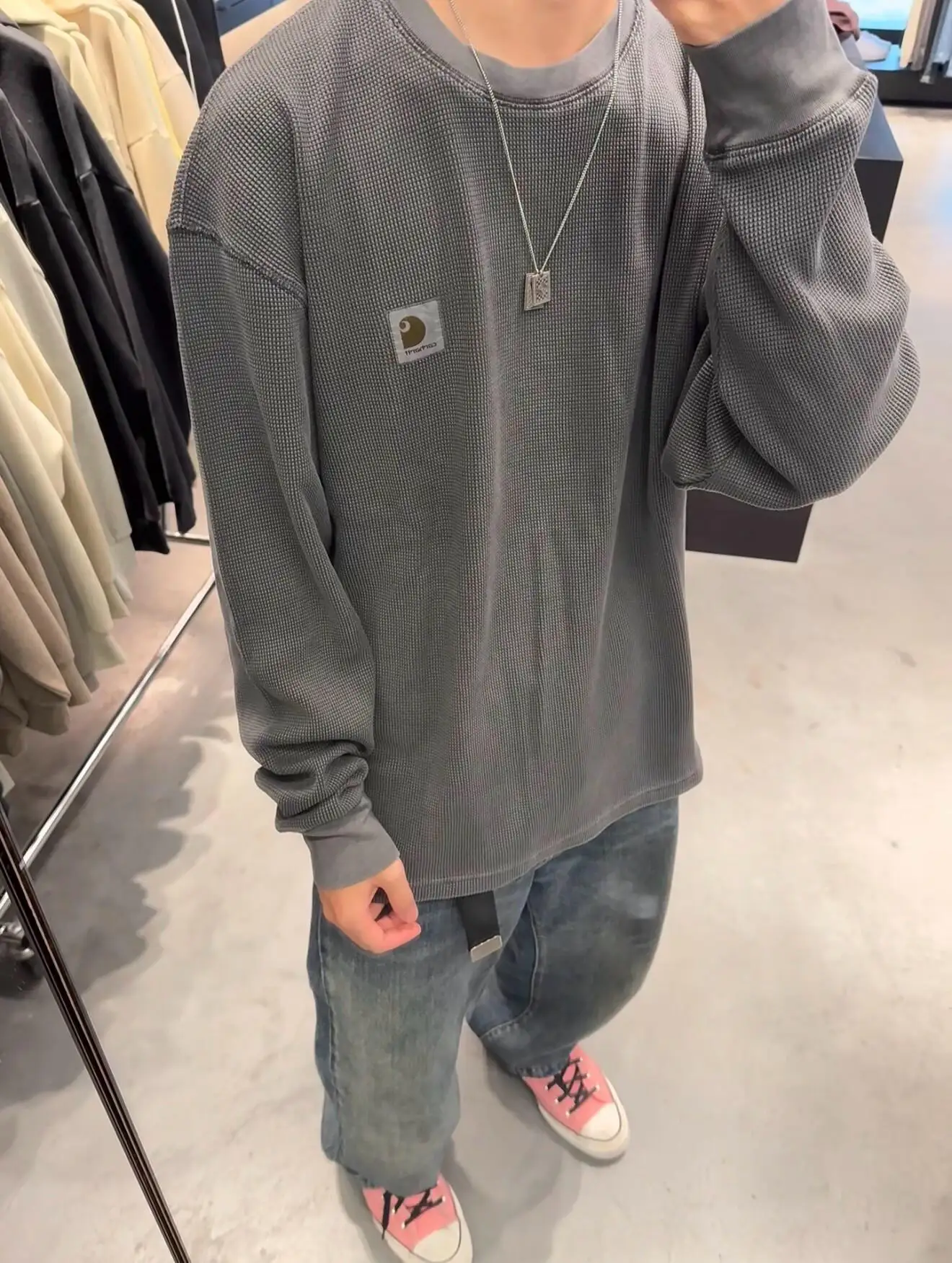 Enzyme-Washed Waffle Knit Long-Sleeve T-Shirt D13524984 — view 50